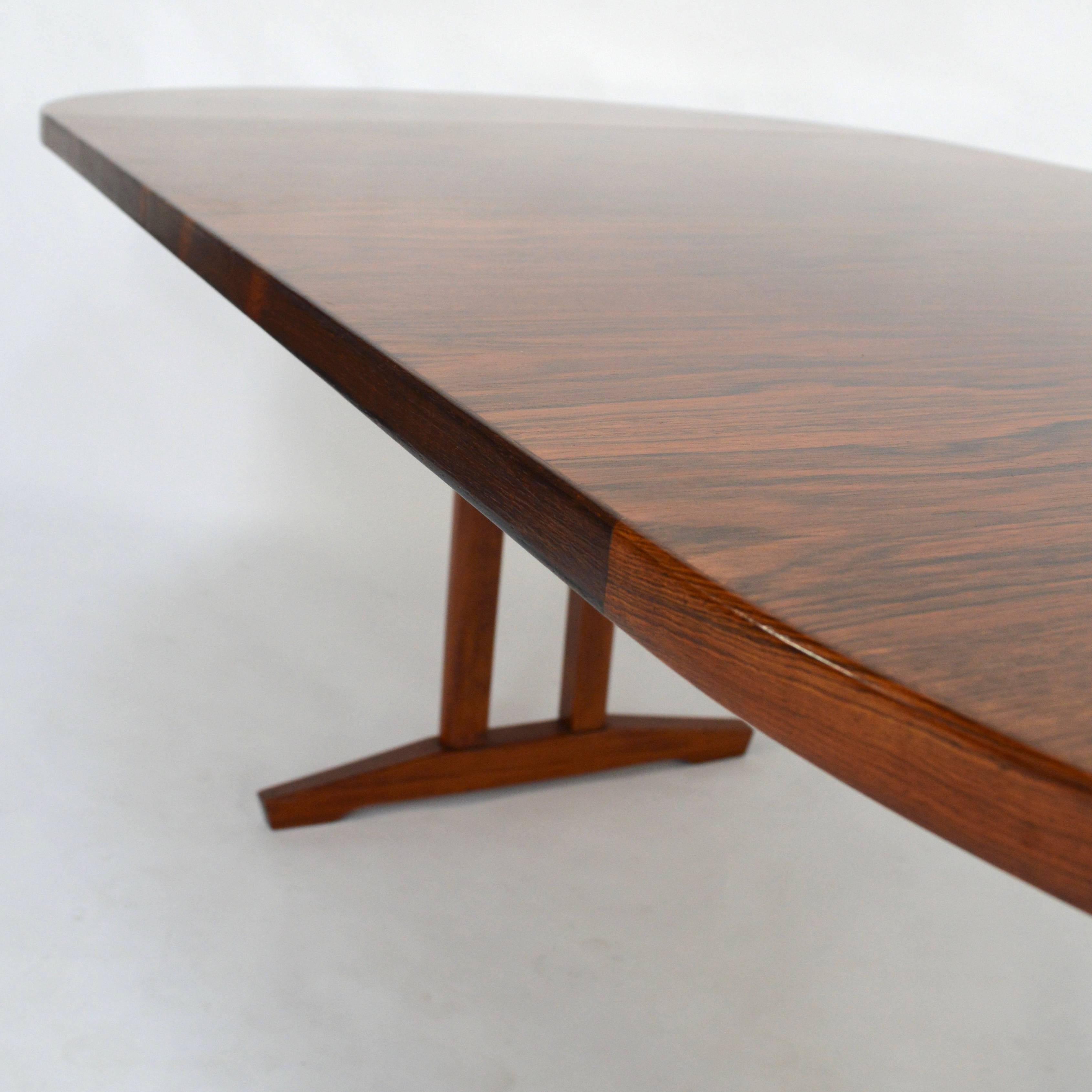 20th Century Brazilian Rosewood Oval Drop Leaf Dining Table by FRISTHO, Netherlands, 1960s