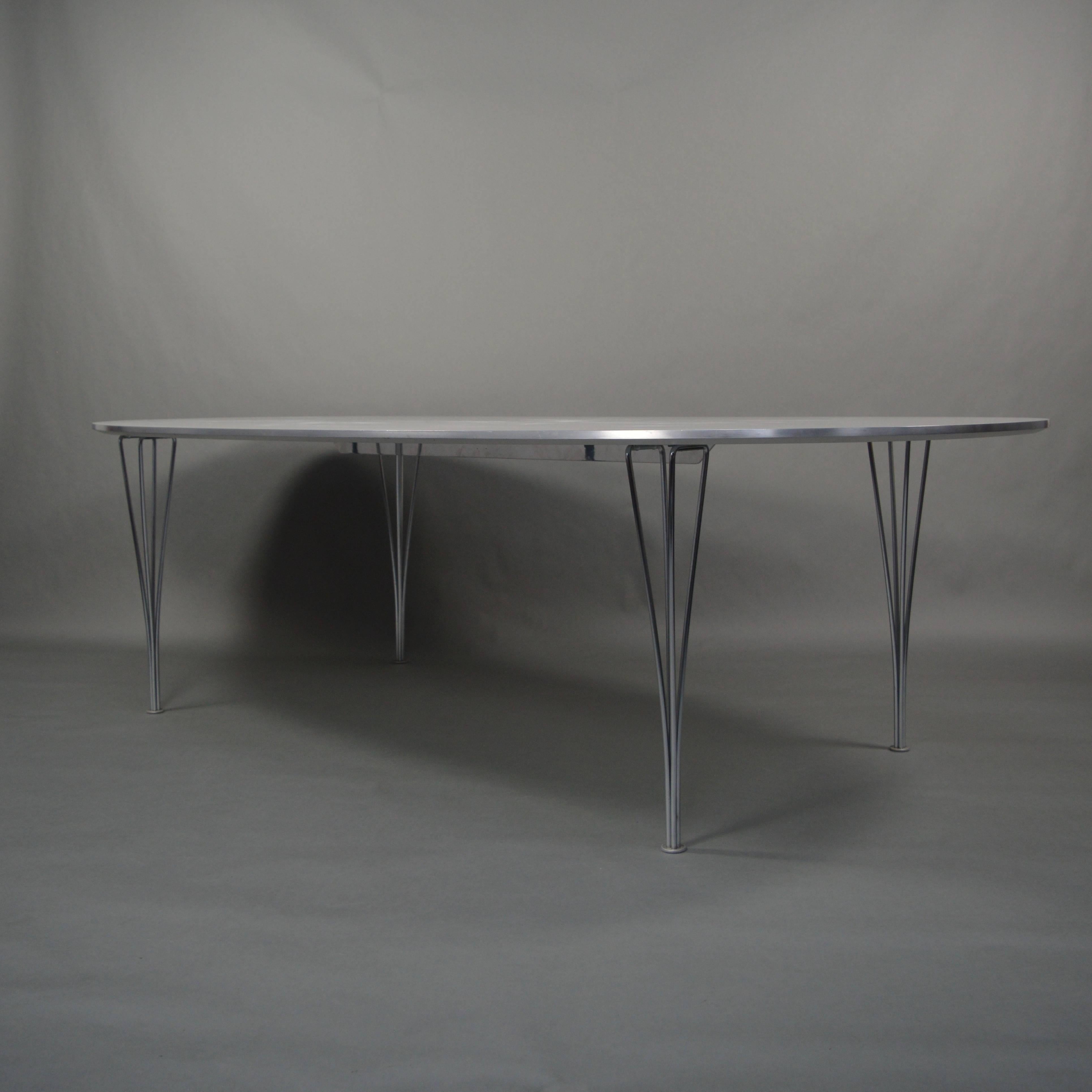 Aluminum Super Ellipse Dining Table by Piet Hein and Bruno Mathsson for Fritz Hansen