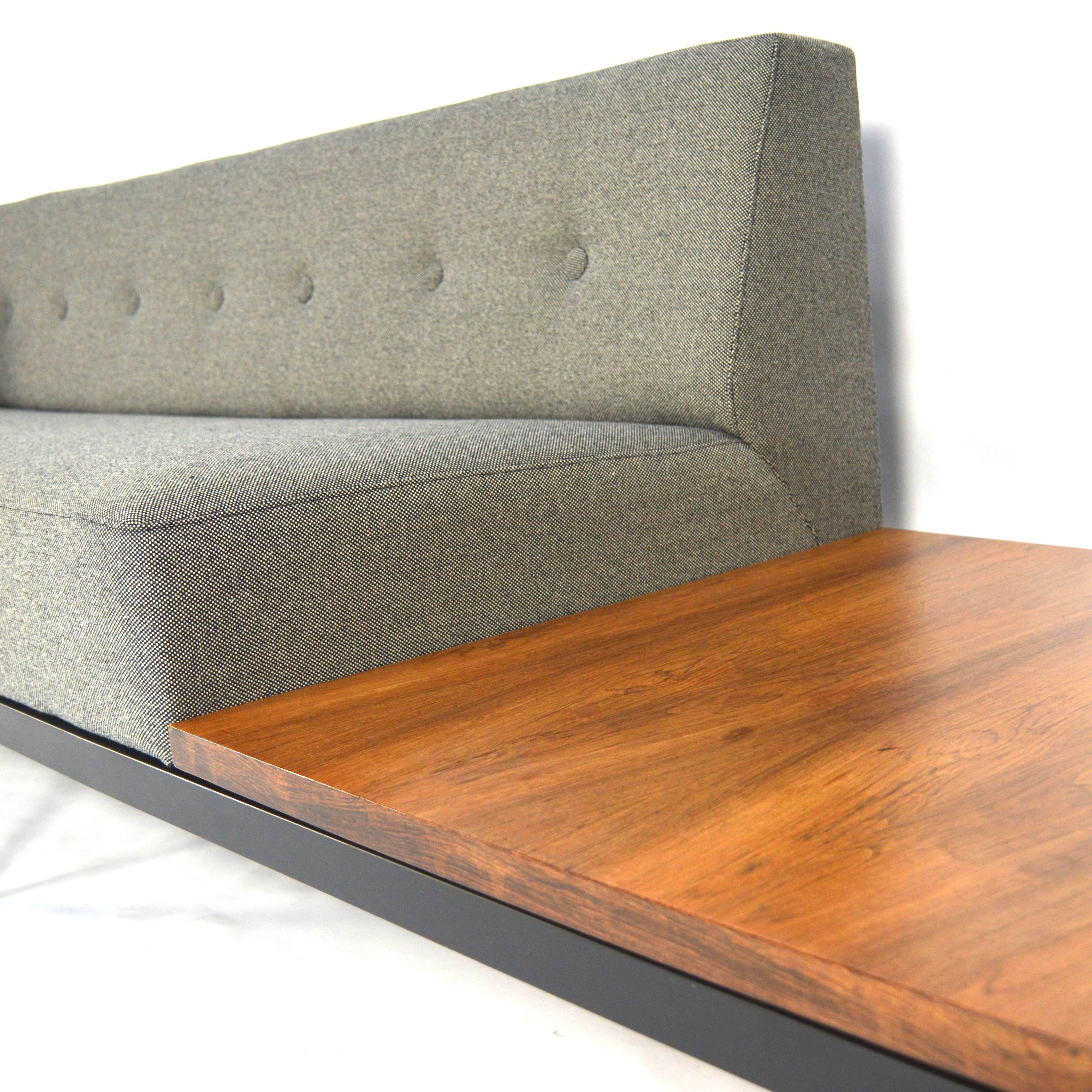 Mid-20th Century Kho Liang Ie for Artifort 070 Series Sofa with Rosewood Coffee Table, 1960s