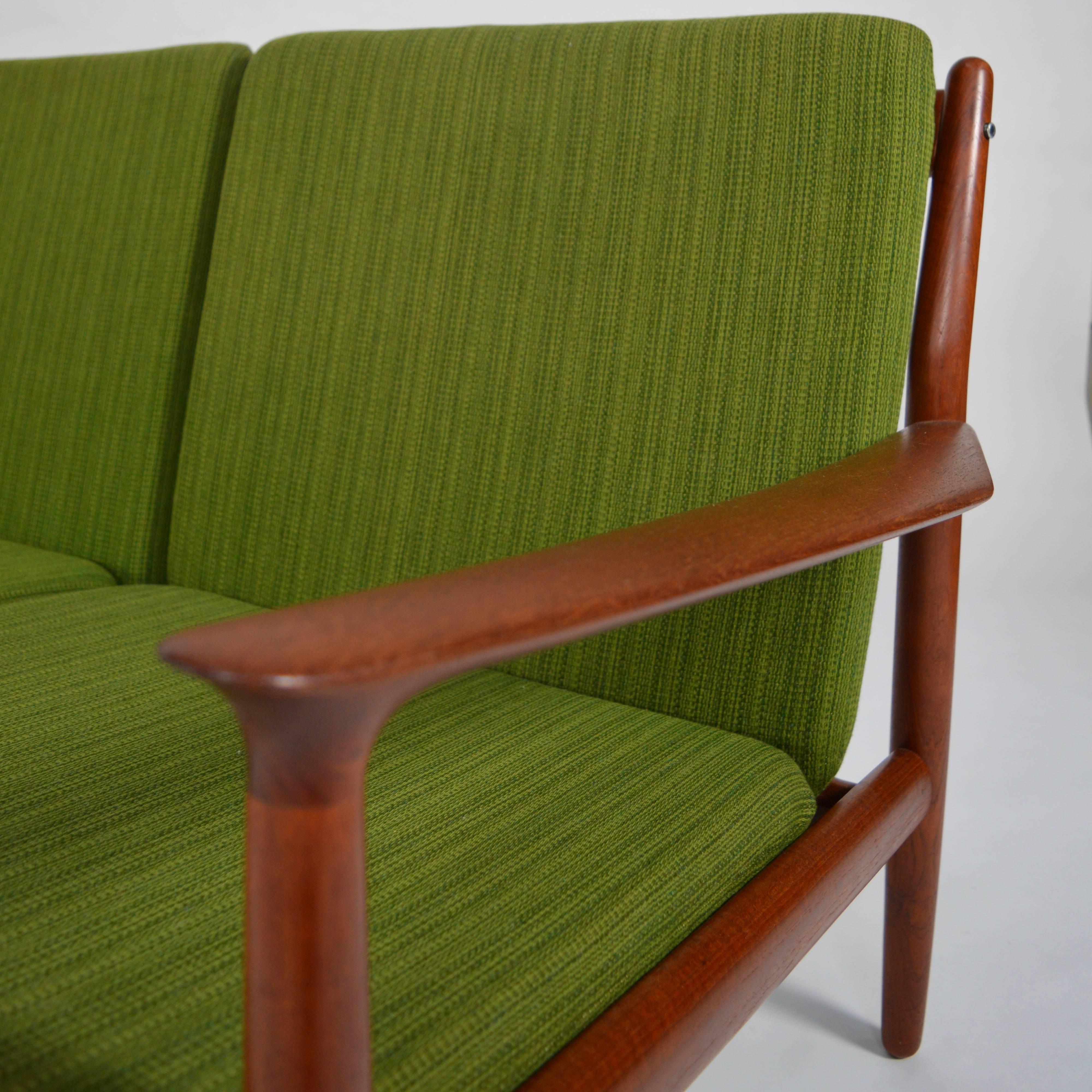 Grete Jalk Three-Seat Teak Sofa for Glostrup, Denmark, 1960s 2