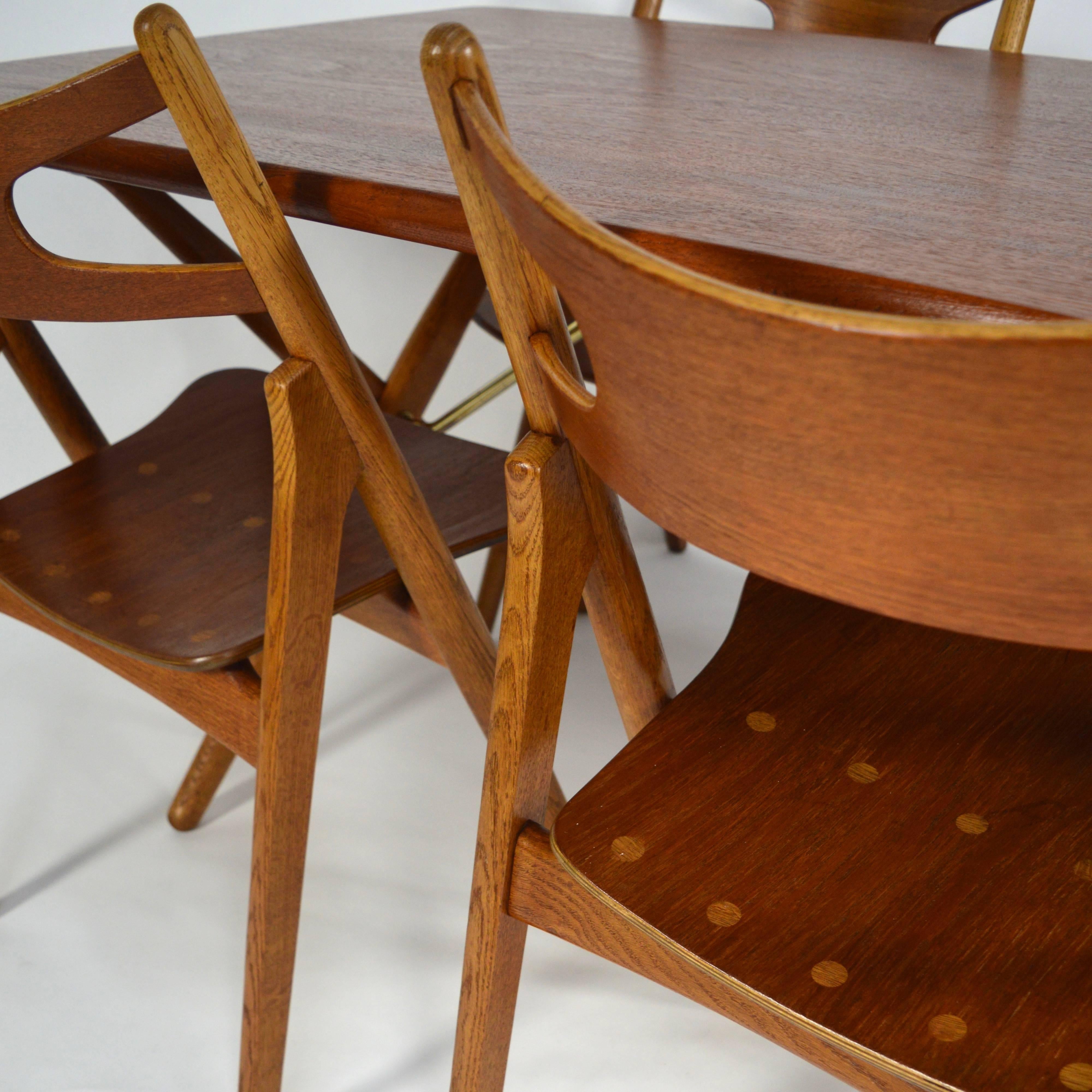 Hans J. Wegner Dining Set Table AT303 and Sawbuck Chairs 3