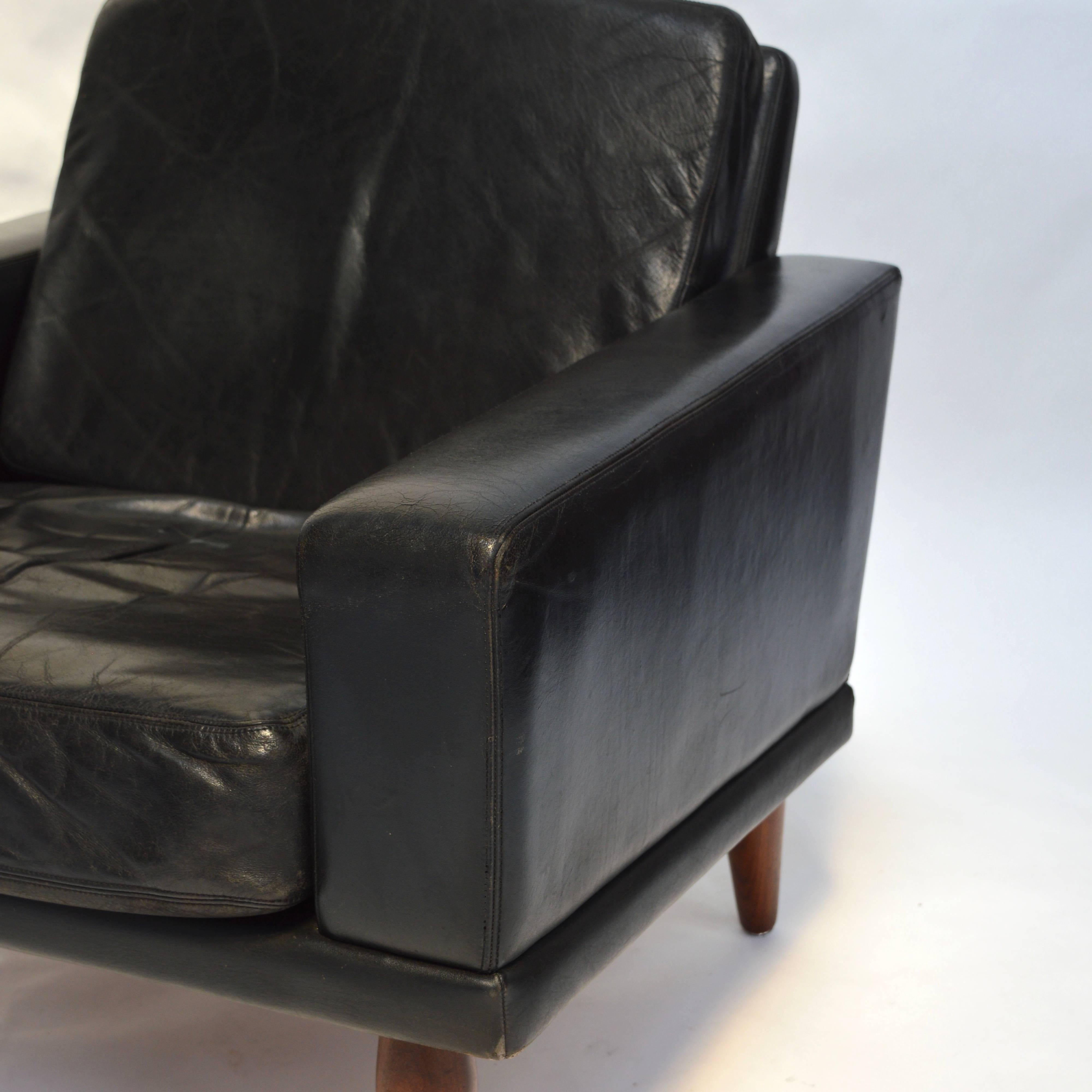 Pair of Black Leather Lounge Chairs by Bovenkamp, 1960s 3