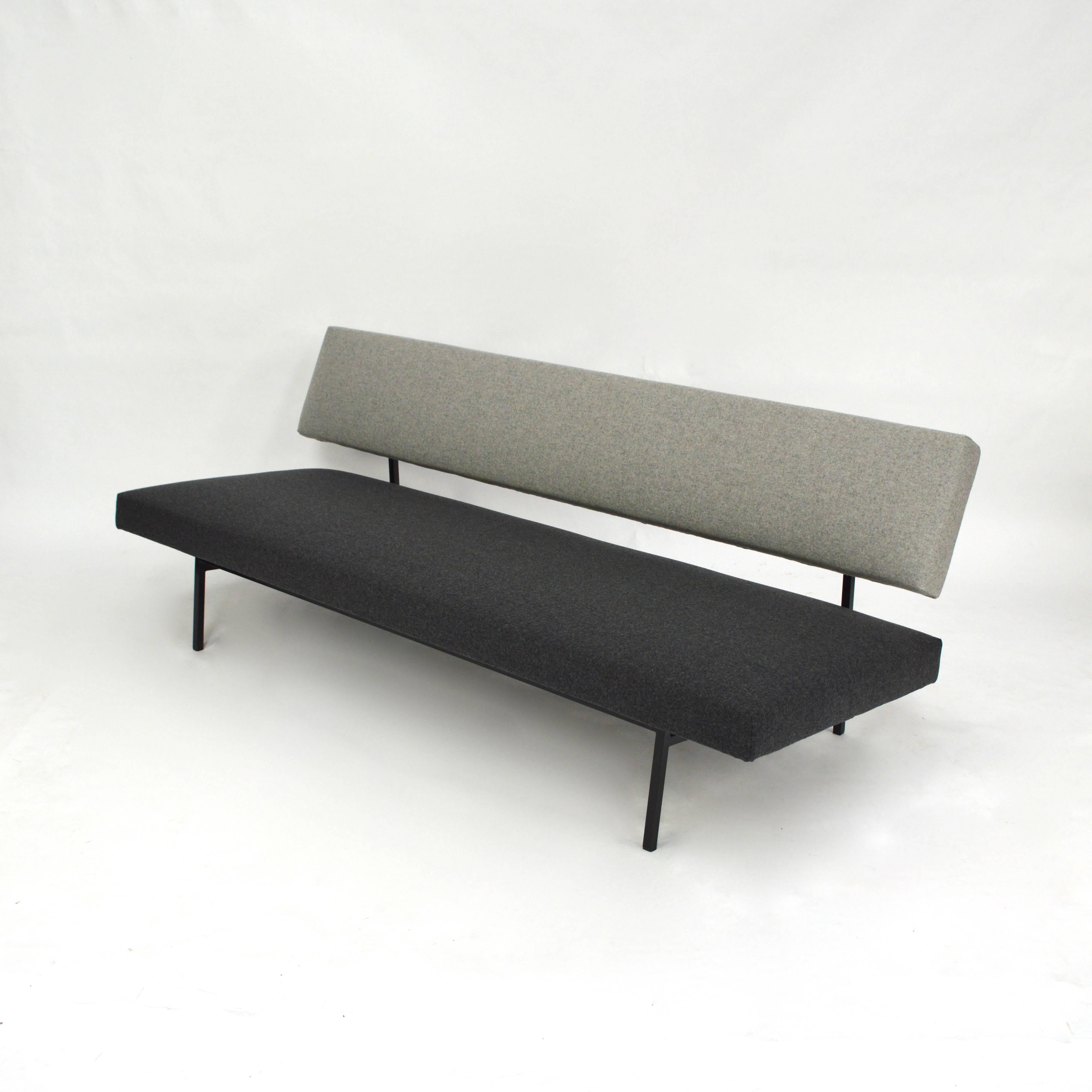 Mid-20th Century Minimalistic Sofa Daybed by Rob Parry for Gelderland, 1950s