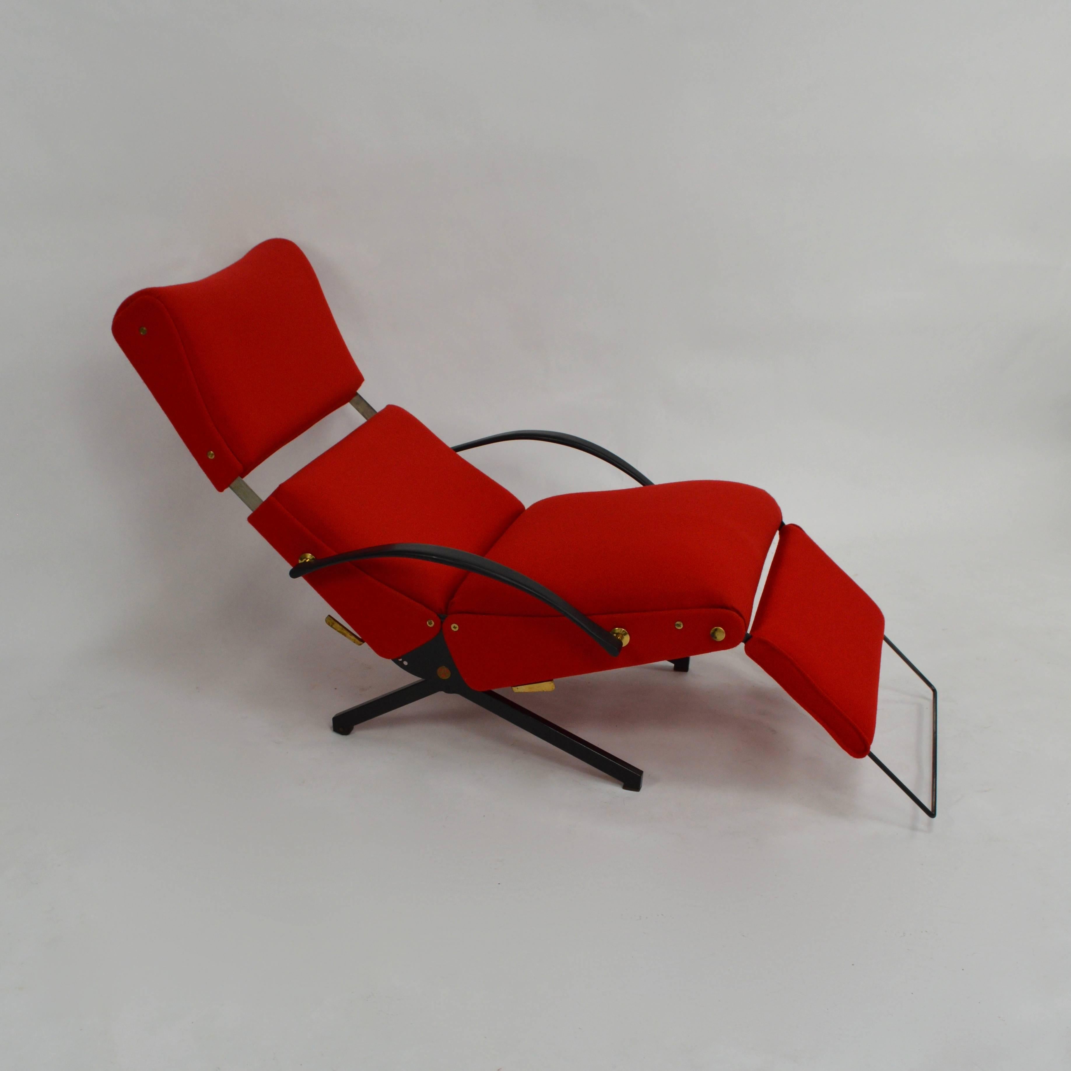 Italian P40 Lounge Chair by Osvaldo Borsani for Tecno New Upholstery