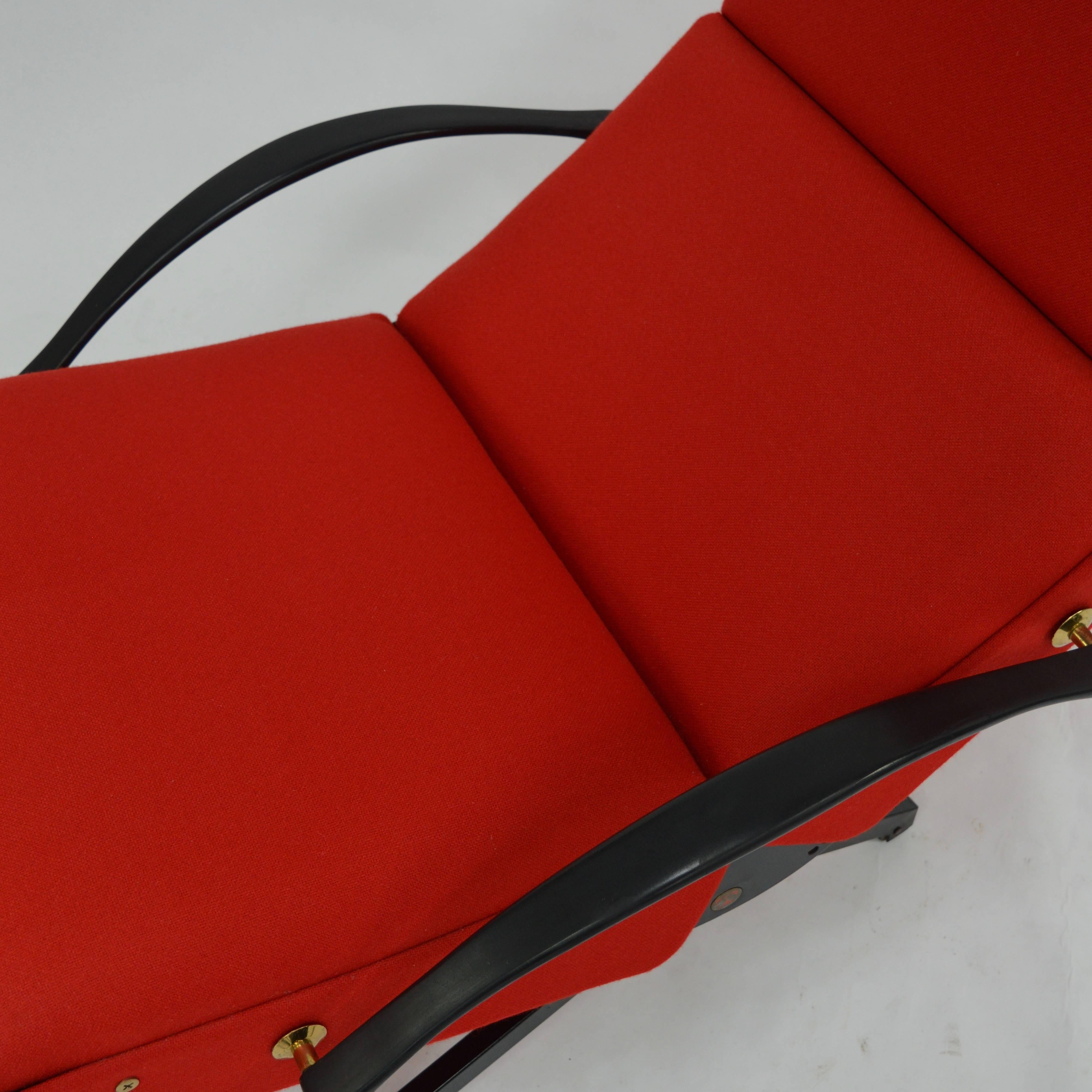 Metal P40 Lounge Chair by Osvaldo Borsani for Tecno New Upholstery