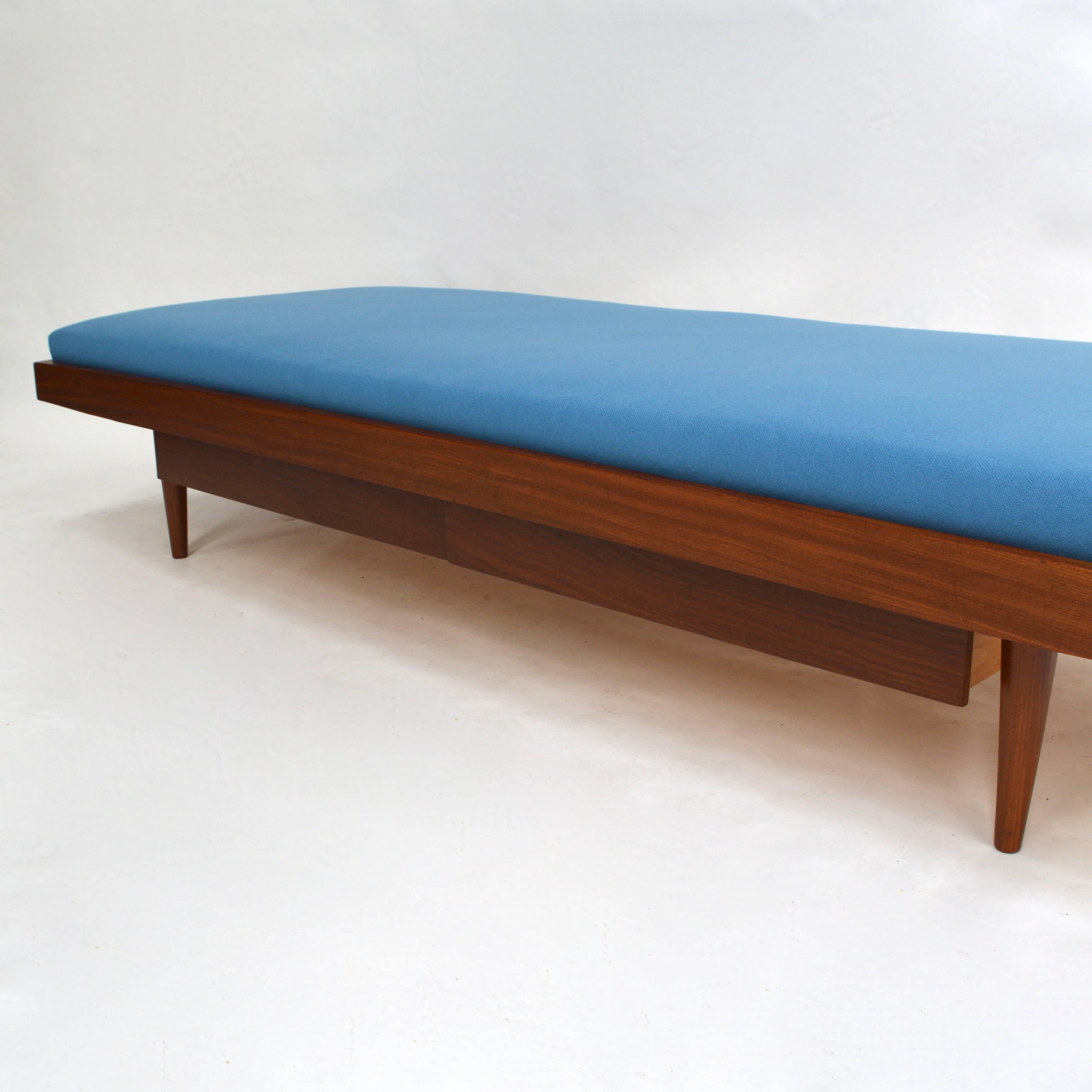 Fabric Teak Mid-Century Daybed with Two Drawers, New Upholstery