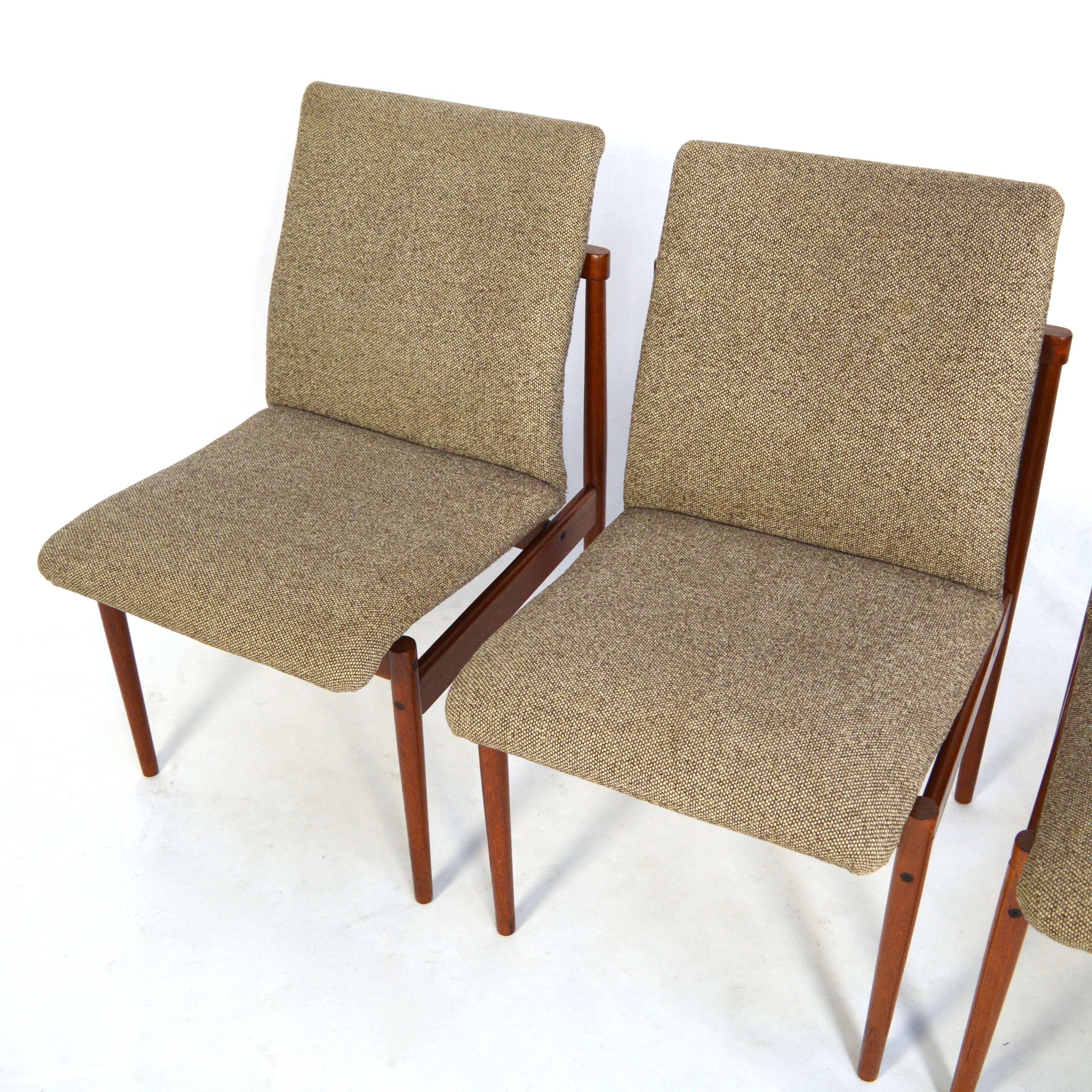 Dutch Set of Four Teak Dining Chairs by Thereca, 1960s
