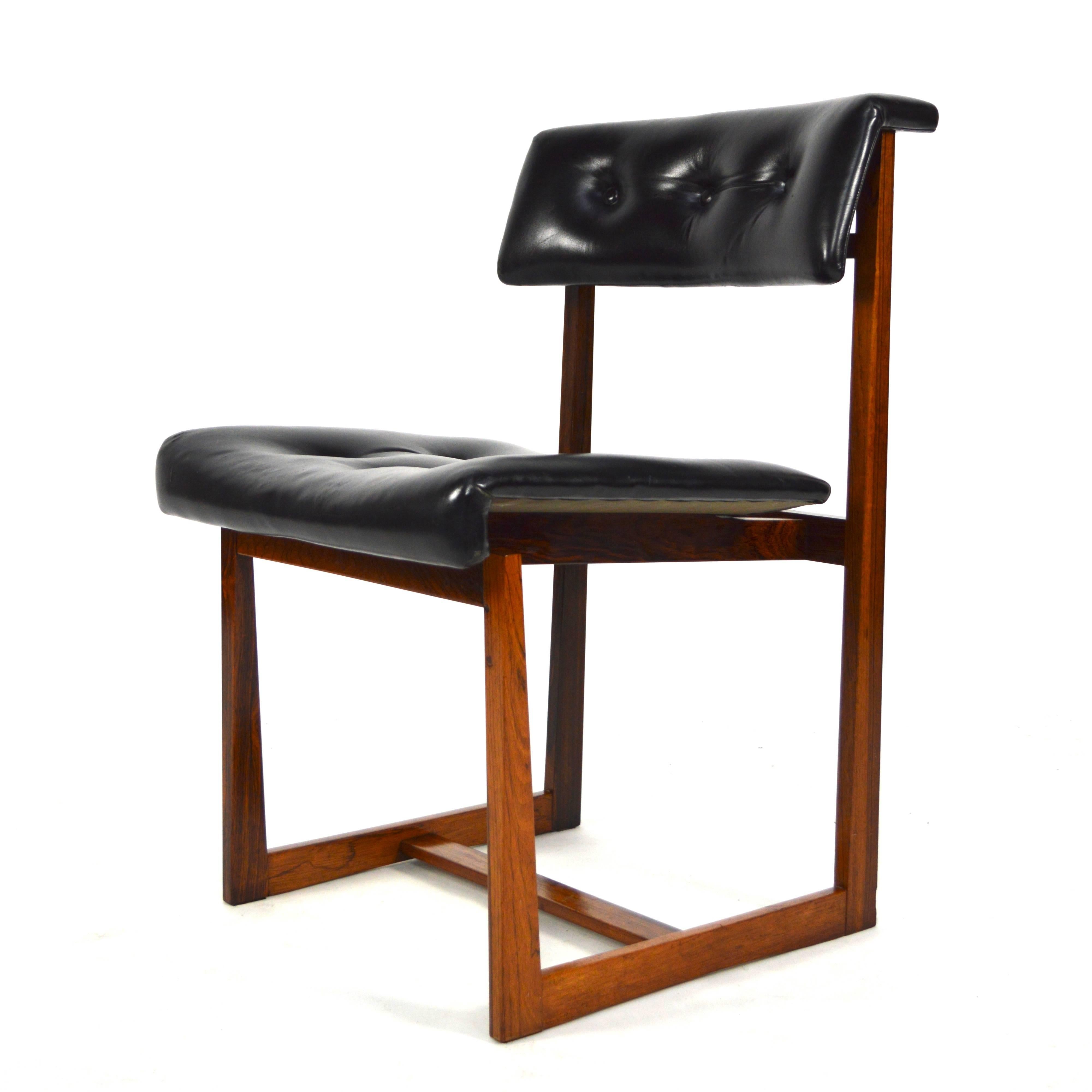 Henning Sørensen Rosewood and Black Leather Dining Chairs, 1950s In Good Condition In Pijnacker, Zuid-Holland