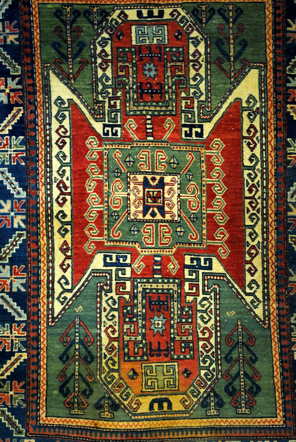 Armenian Sewan Kazak rug
Shield pattern
Antiqueca, 1890-1910. 
Measures: 95 x 155 cm

 