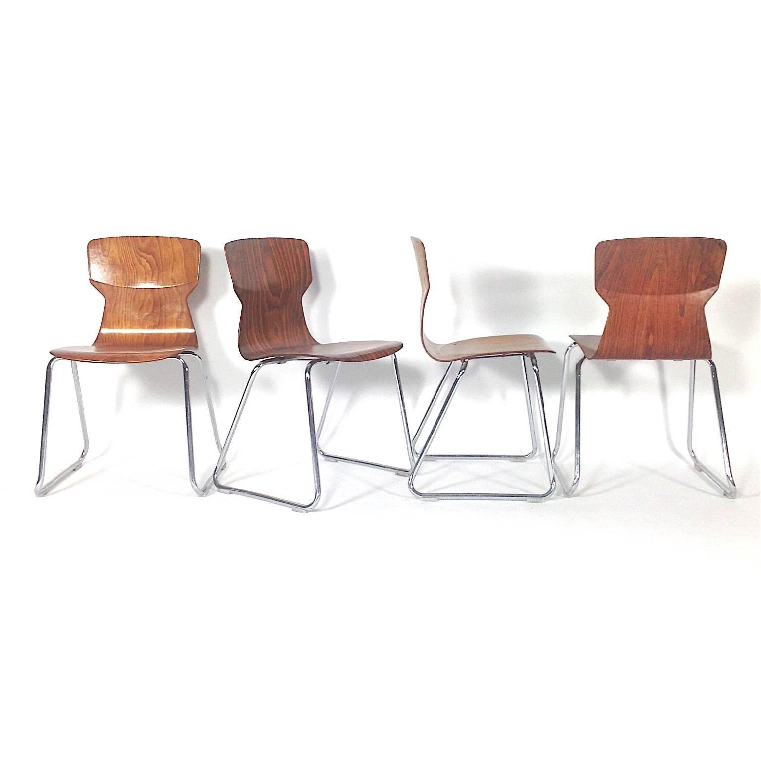 Late 20th Century Set of Casala Flototto Industrial Stacking School Chairs 