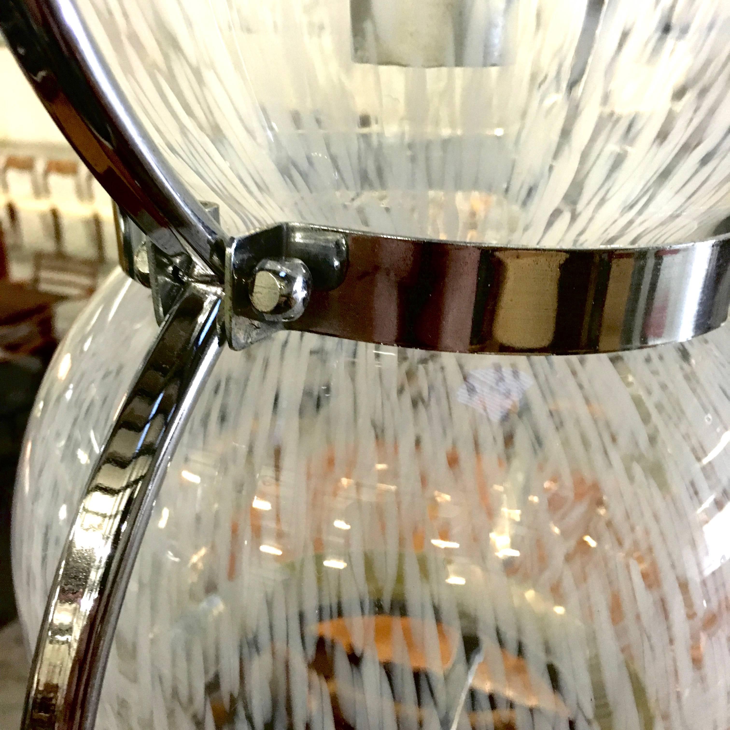 Mid-20th Century Pair of Midcentury Italian Murano Glass Pendant Lamps, 1950s-1960s For Sale