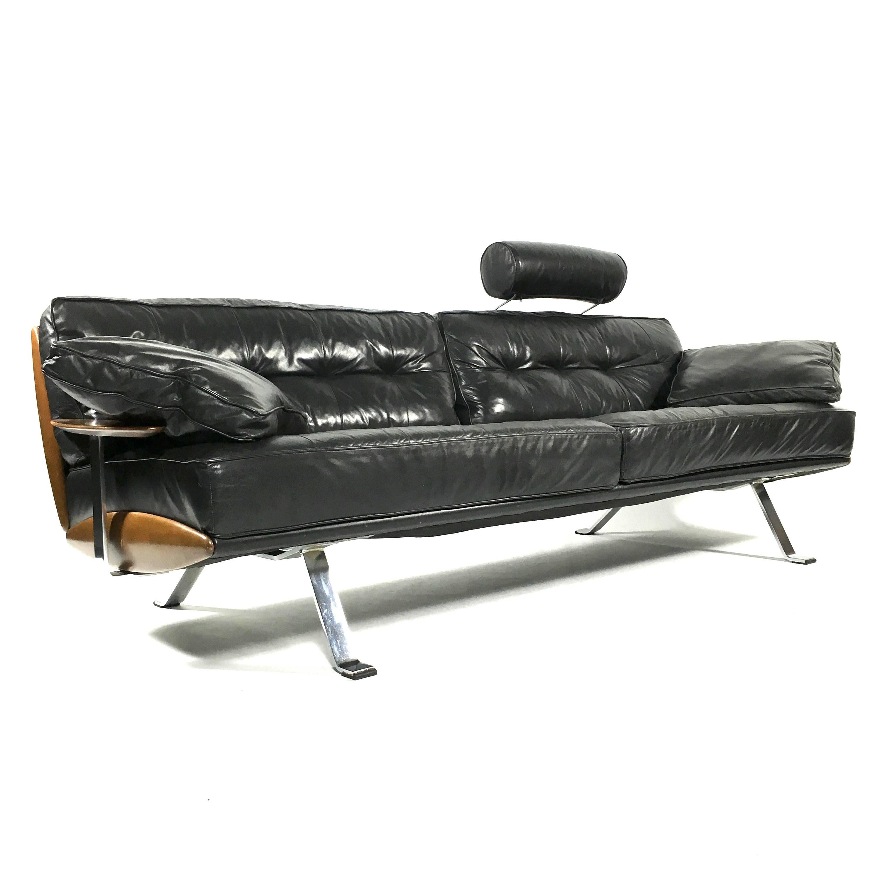 Walter Knoll Black Leather Sofa, Germany, 1960s-1970s In Good Condition In Pijnacker, Zuid-Holland