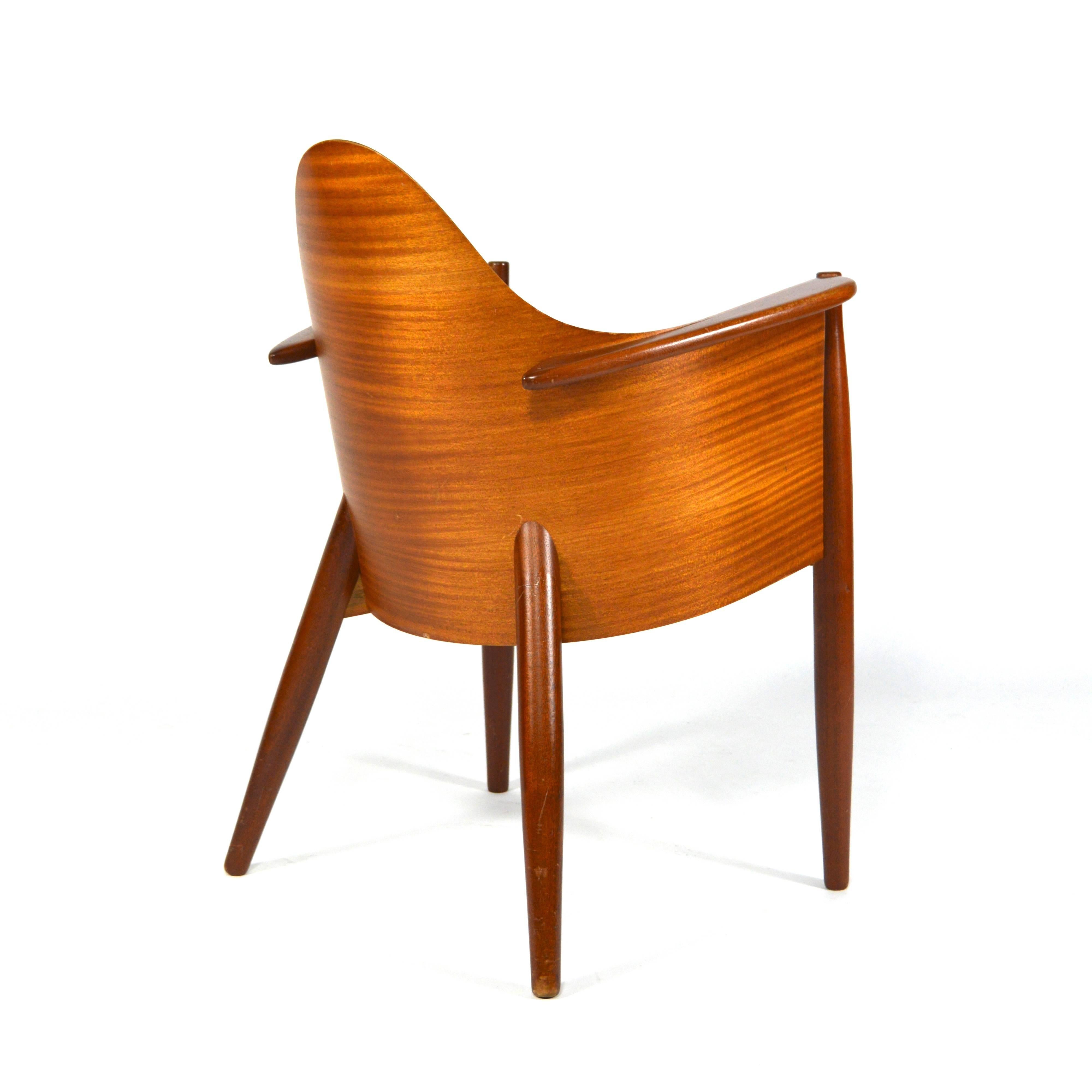 Mid-20th Century Very rare set of 4 Scandinavian Teak Plywood / Leather Side Chairs - Mid Century