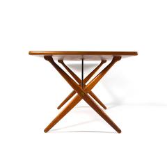 Hans J. Wegner AT303 Cross-Leg Dining Table by Andreas Tuck:: Danemark:: 1950s