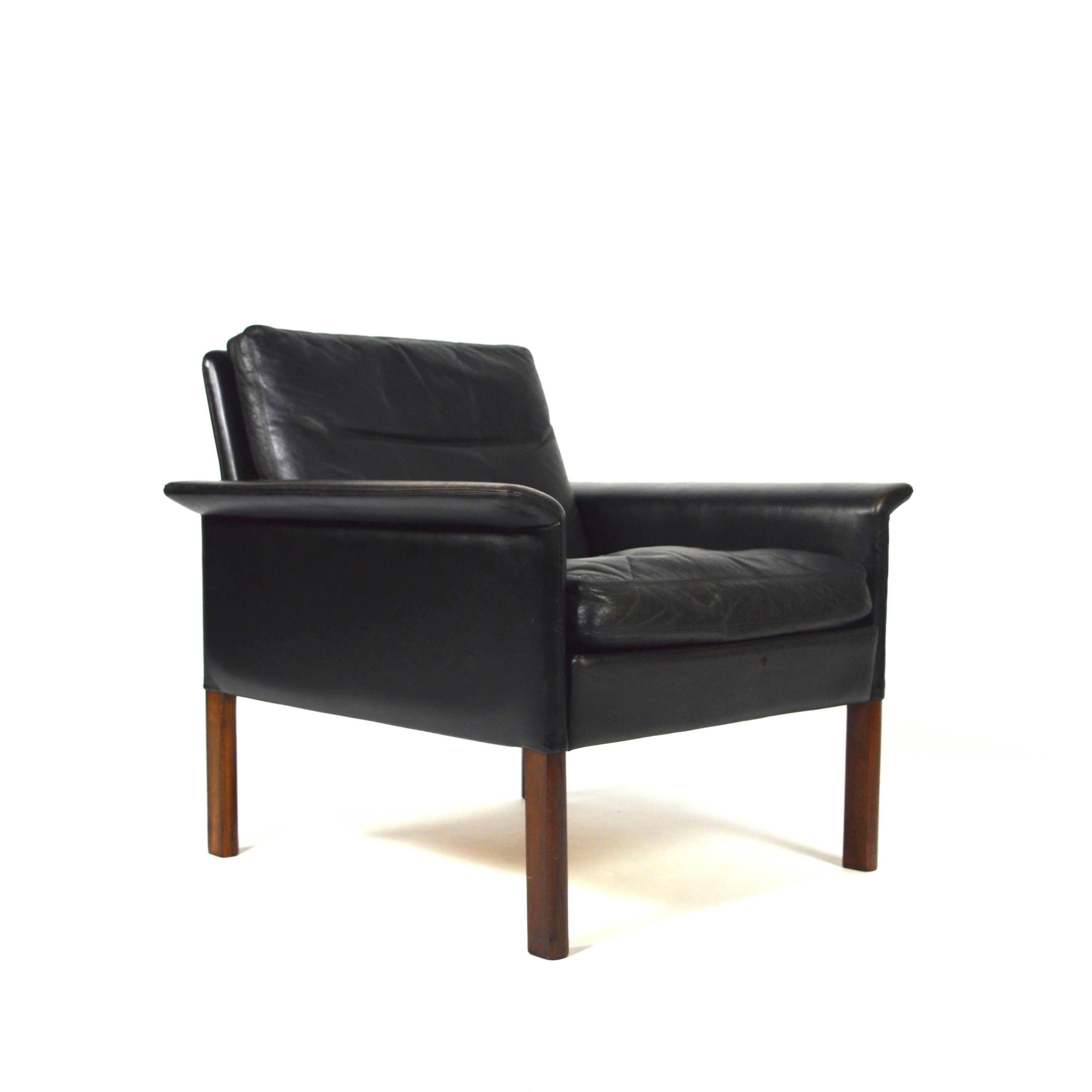Danish Hans Olsen Model 500 Lounge Chair in Black Leather and Rosewood, Denmark, 1960s