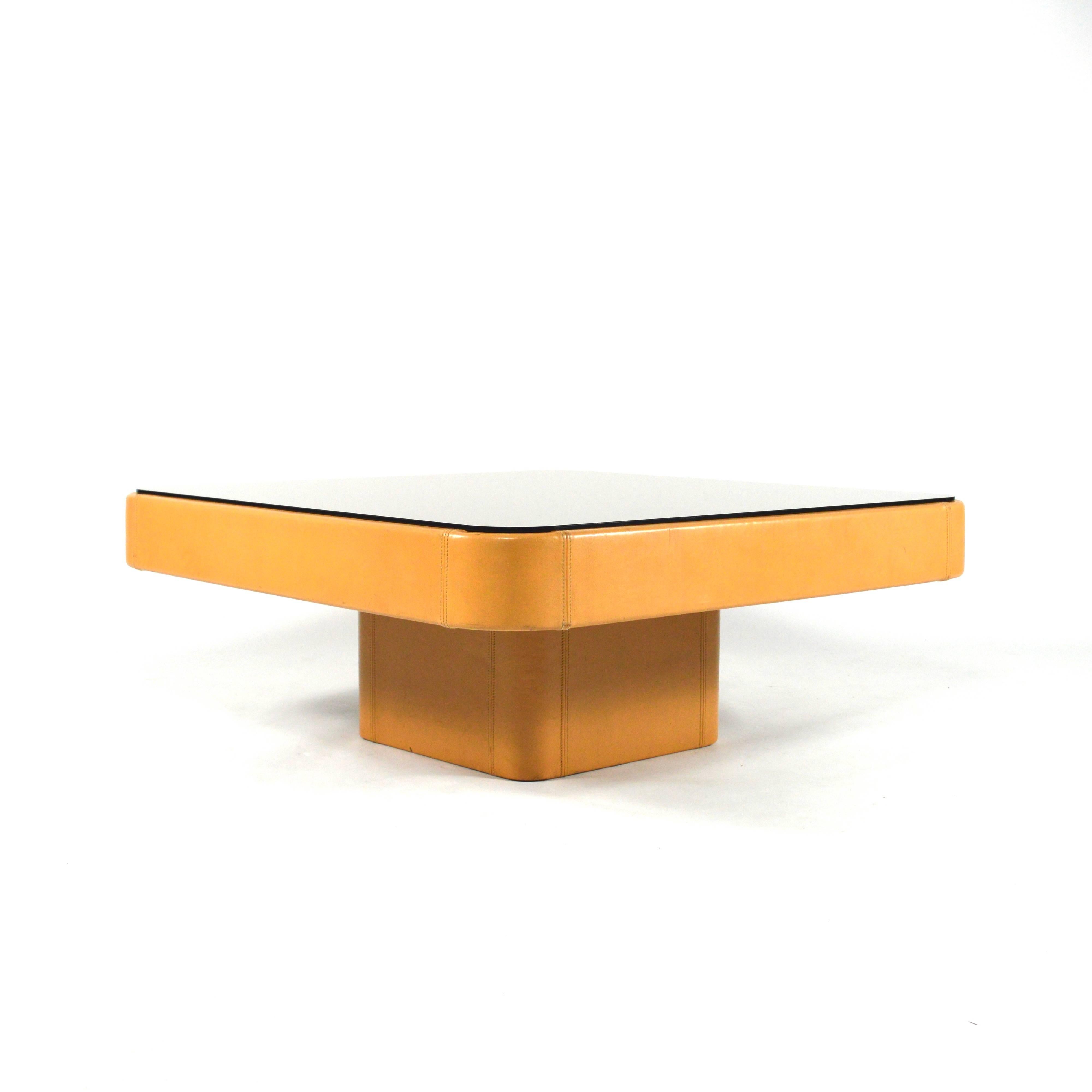 Swiss De Sede Leather and Mirrored Glass Coffee Table, Switzerland, 1960-1970s
