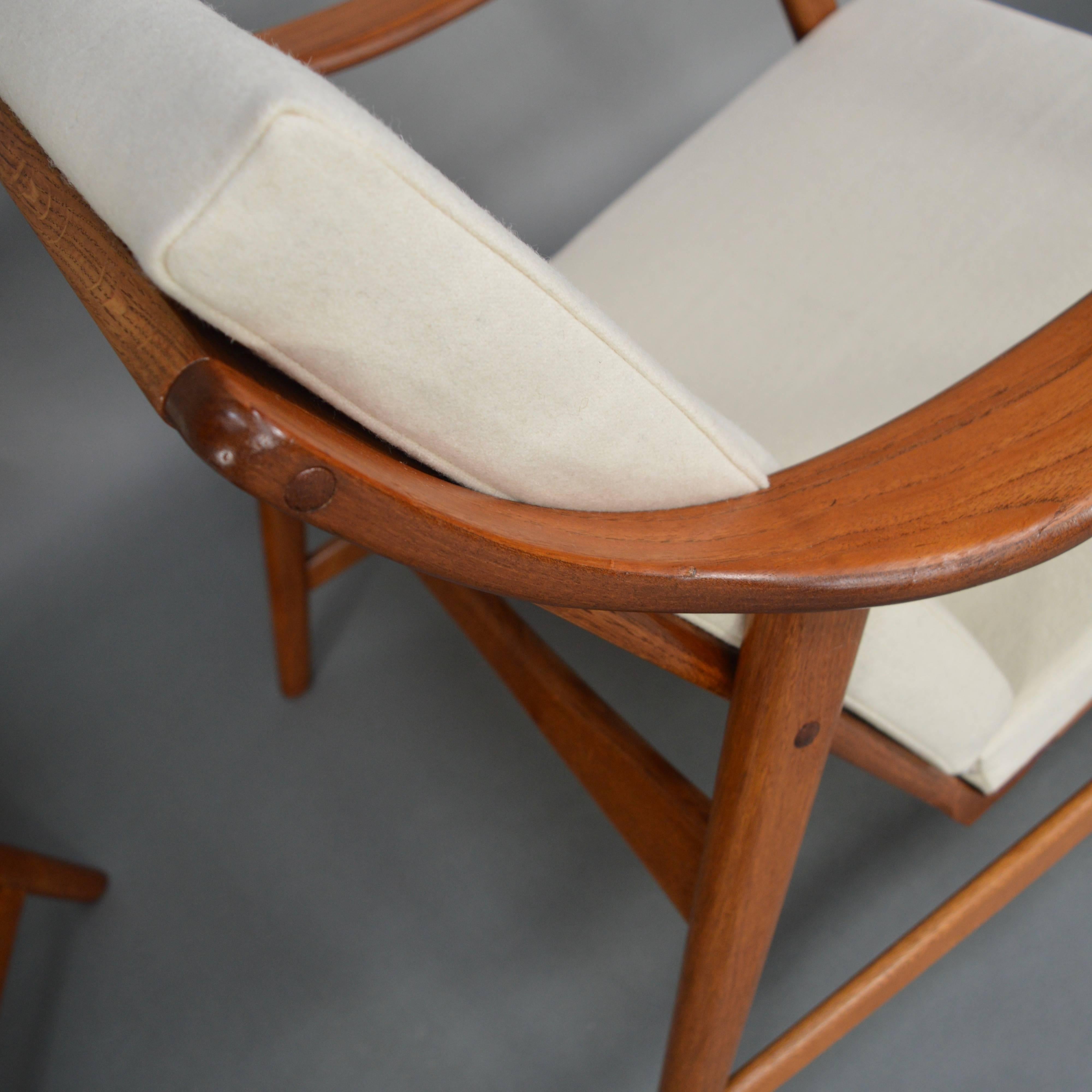 Arne Hovmand Olsen for MOGENS KOLD Pair of Lounge Chairs, Denmark, 1950s In Excellent Condition In Pijnacker, Zuid-Holland