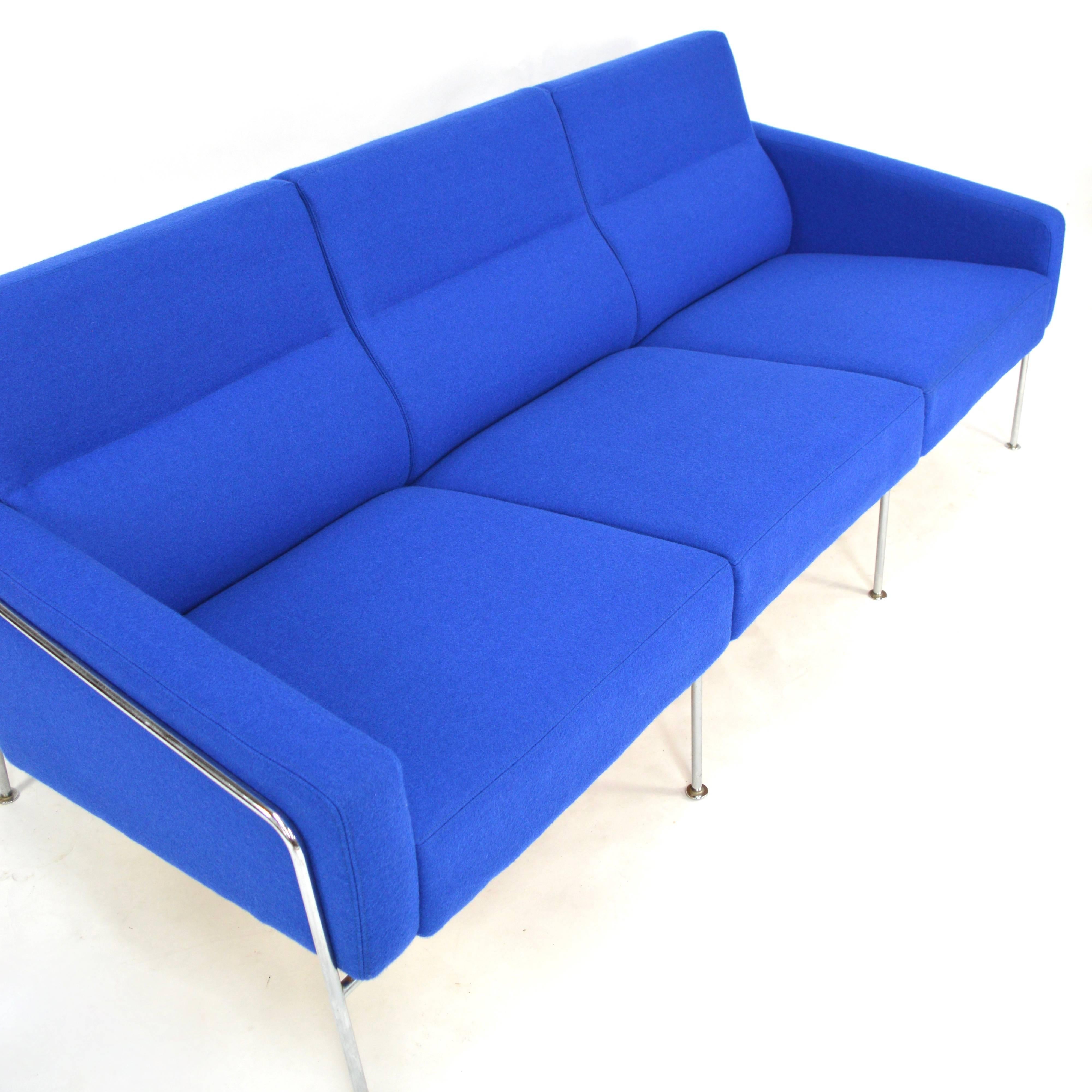 Arne Jacobsen 3300 Sofa for Fritz Hansen, 1957 In Excellent Condition In Pijnacker, Zuid-Holland