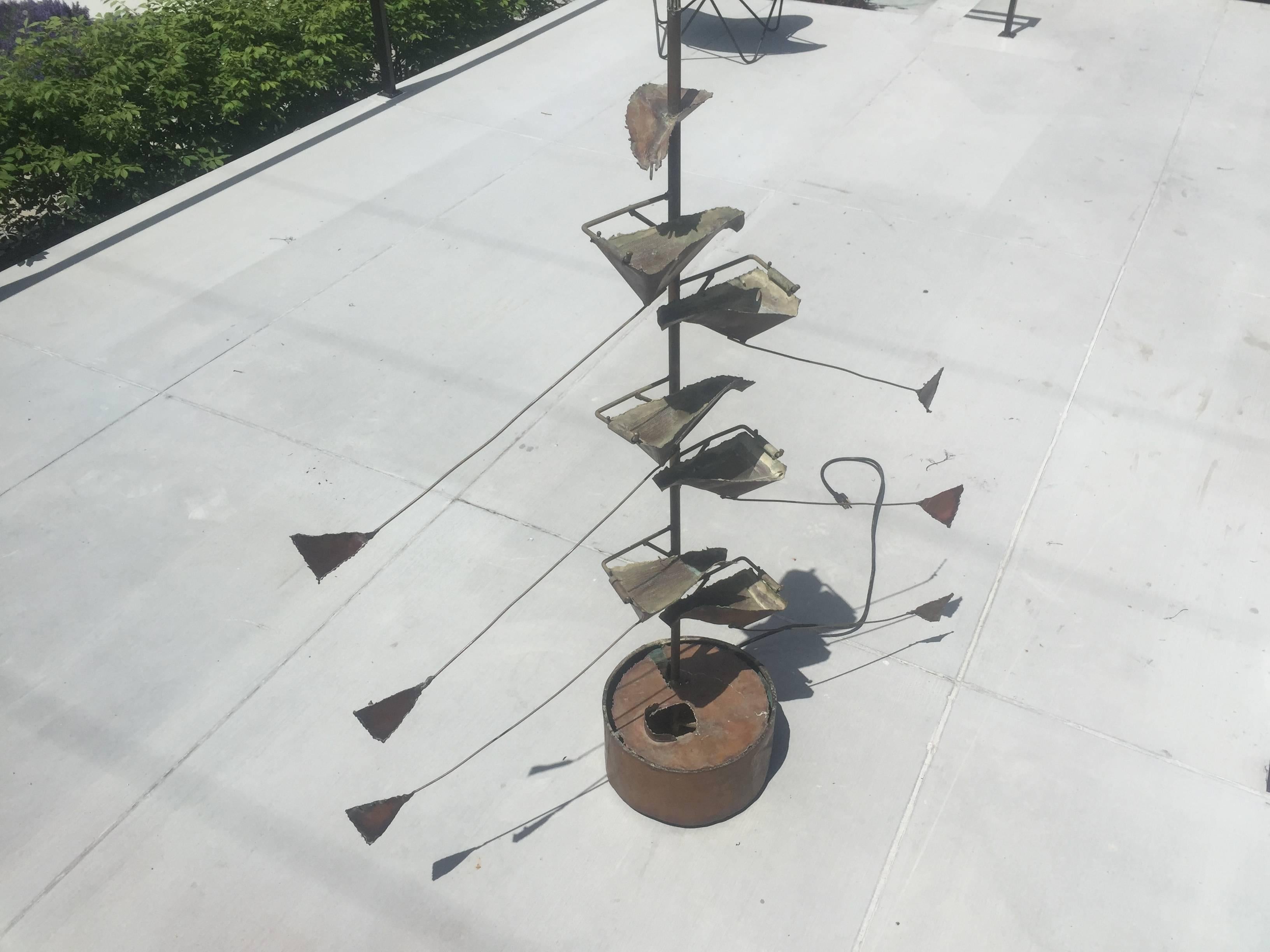 Copper Brutalist Sculpture Water Fountain In Excellent Condition In Salt Lake City, UT