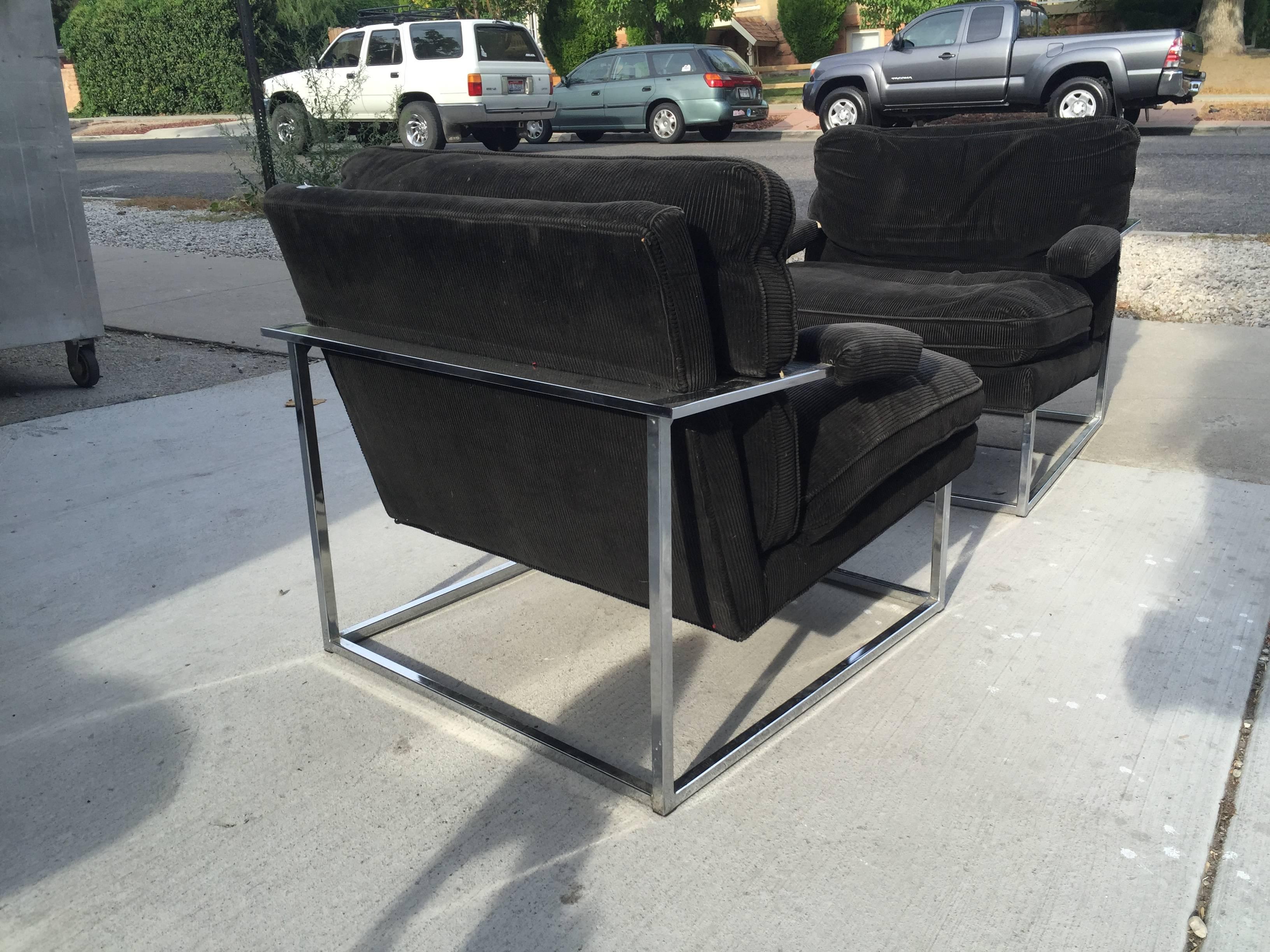 Pair of Chrome Lounge Chairs in the Manner of Milo Baughman In Excellent Condition In Salt Lake City, UT