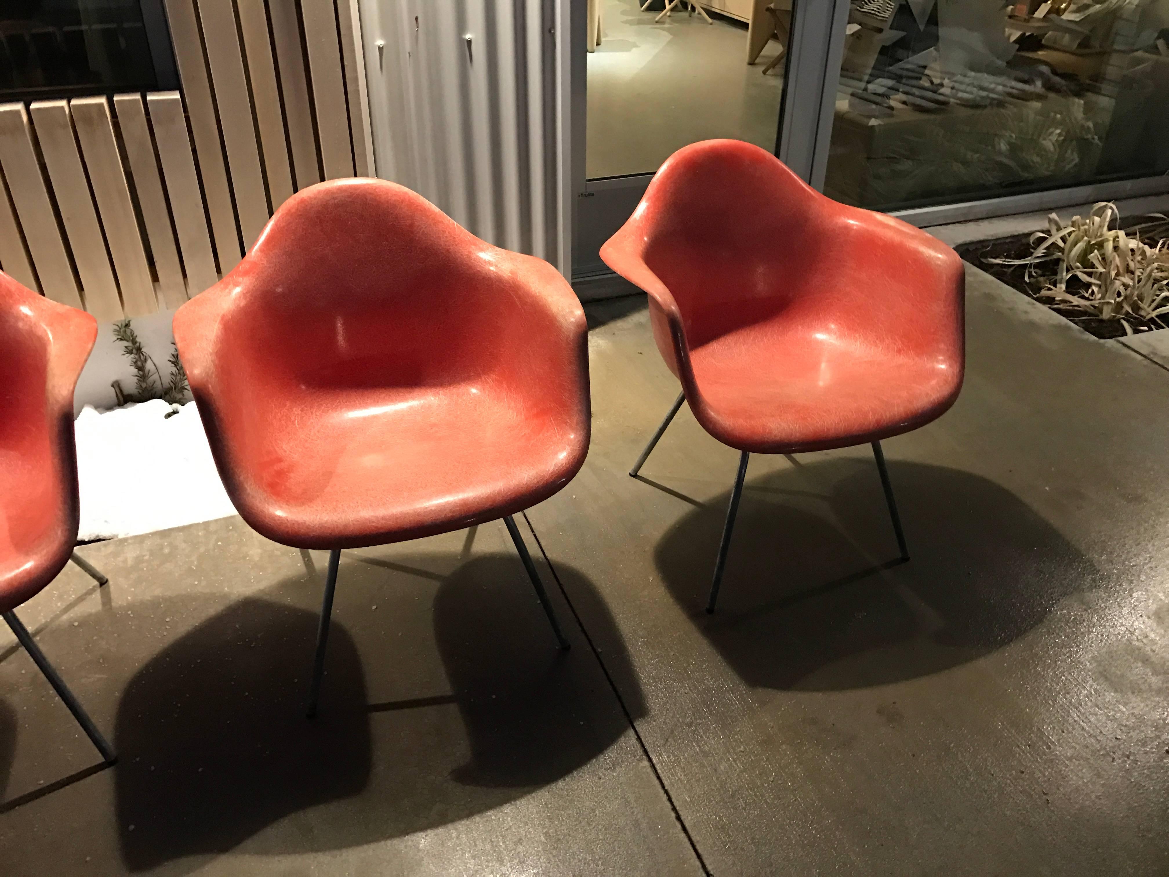 Fiberglass Set of four Eames Salmon Zenith Arm Shell Chairs Herman Miller