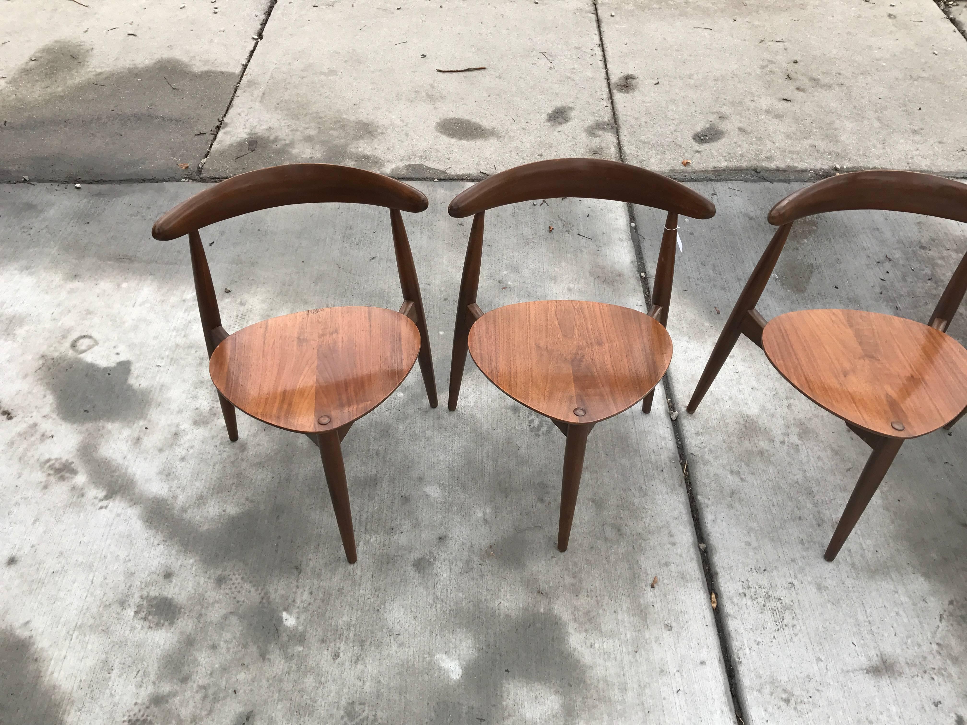 Mid-20th Century Set of Four Hans Wegner Heart Chairs FH-4103 Fritz Hansen Raymor