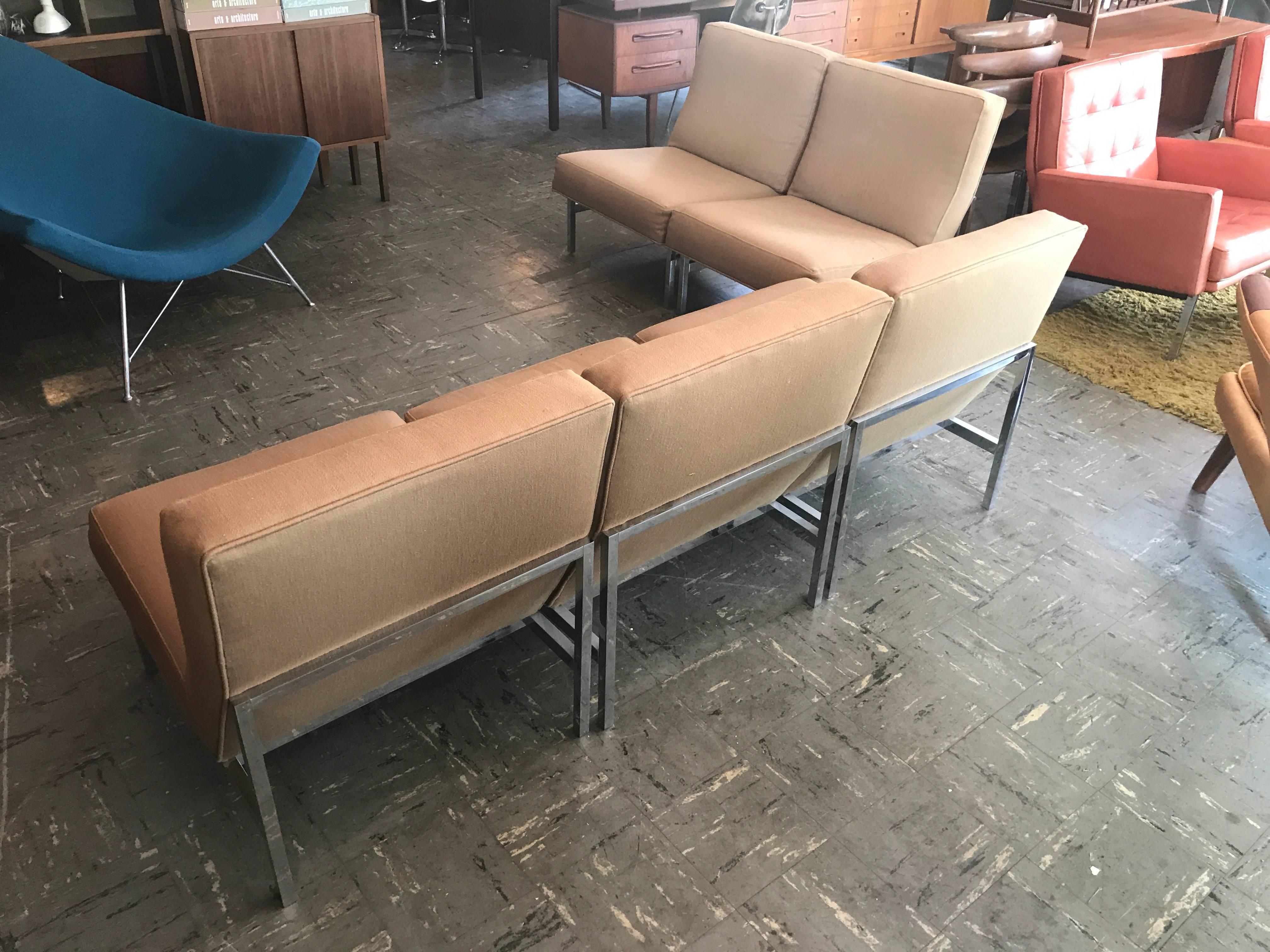 Florence Knoll Set of Five Lounge Chairs Sofa Sectional In Excellent Condition In Salt Lake City, UT