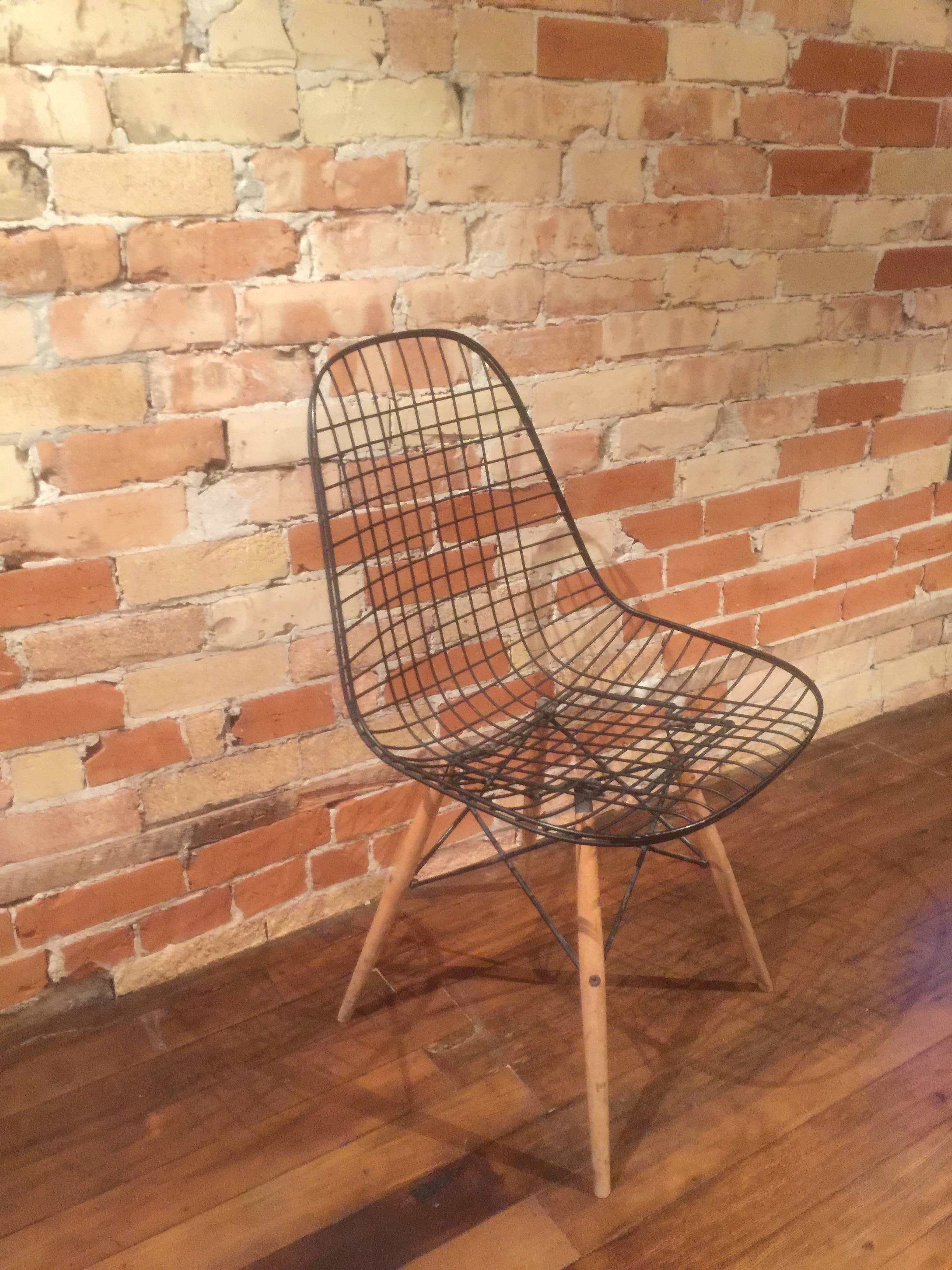 Mid-Century Modern First Edition Eames for Herman Miller Original DKW Side Chair