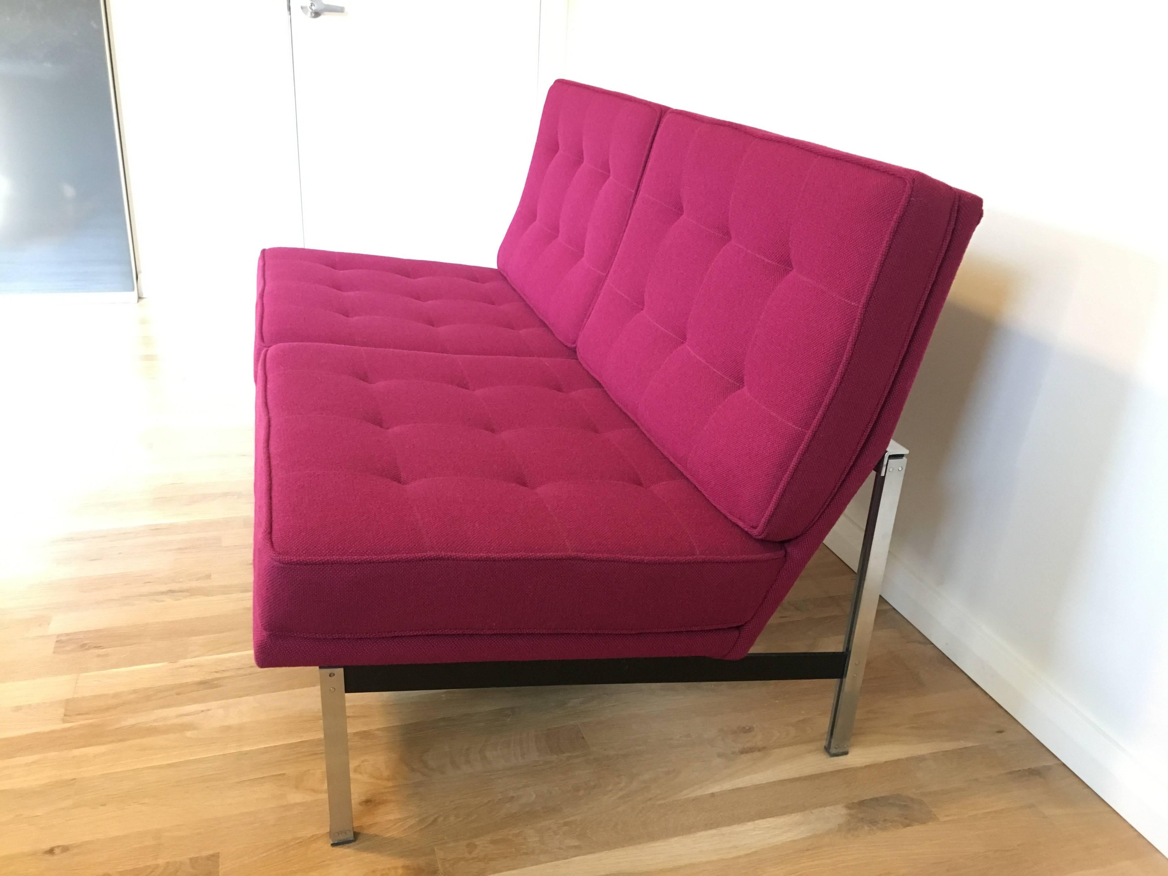 Mid-20th Century Florence Knoll Parallel Bar Settee Sofa For Sale