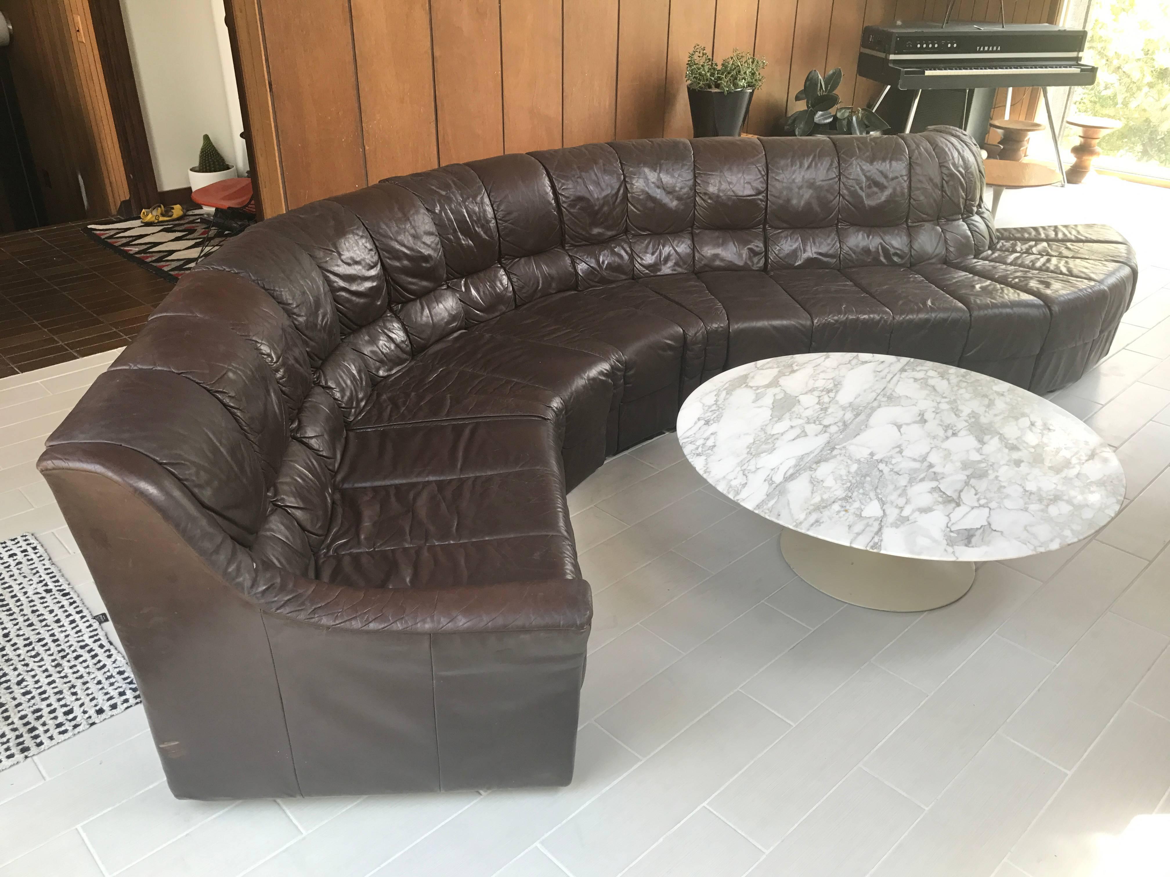 Late 20th Century Non Stop Never Ending Serpentine Leather Sofa Sectional Made in Switzerland