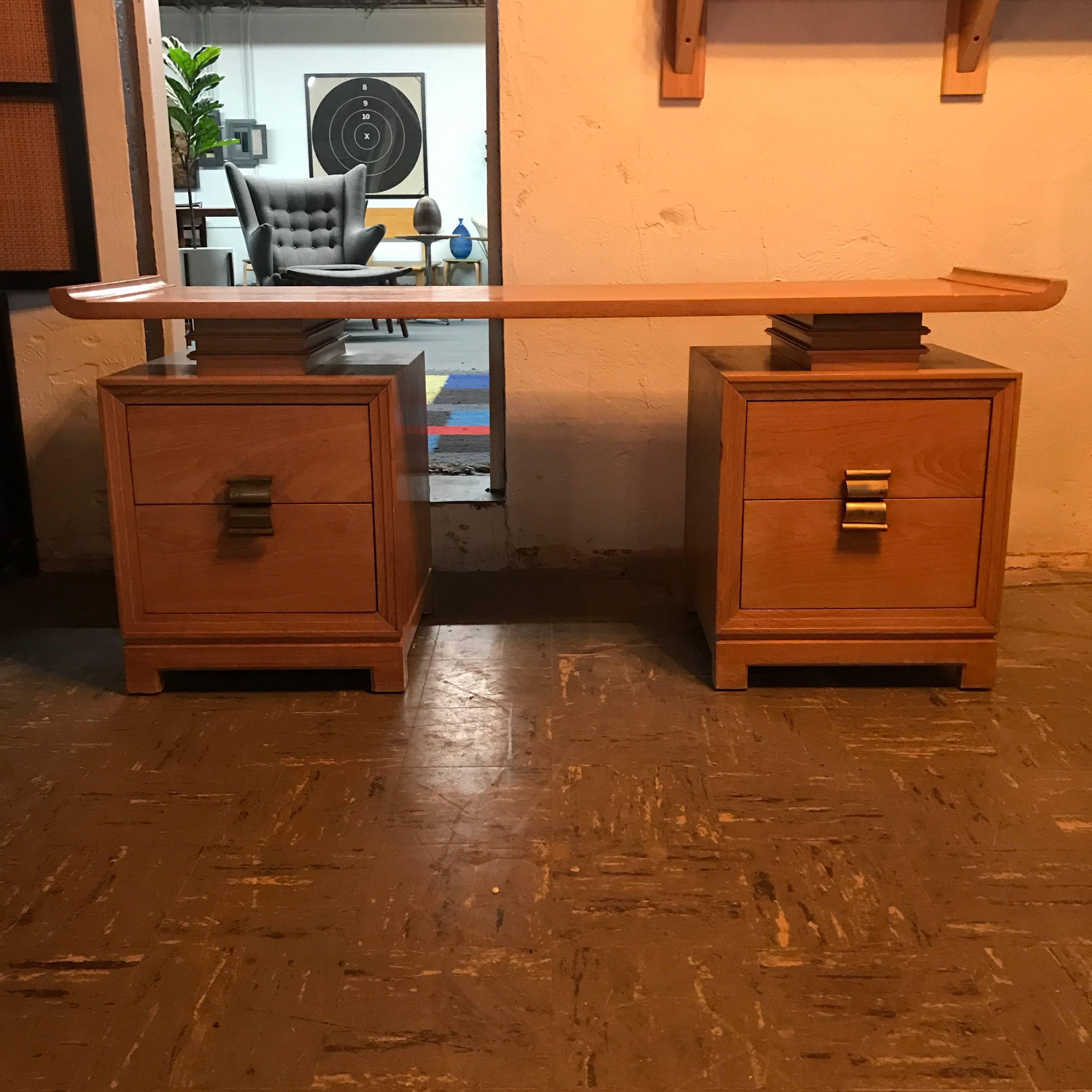 Paul Frankl Desk / Console Table for Brown Saltman In Excellent Condition In Salt Lake City, UT