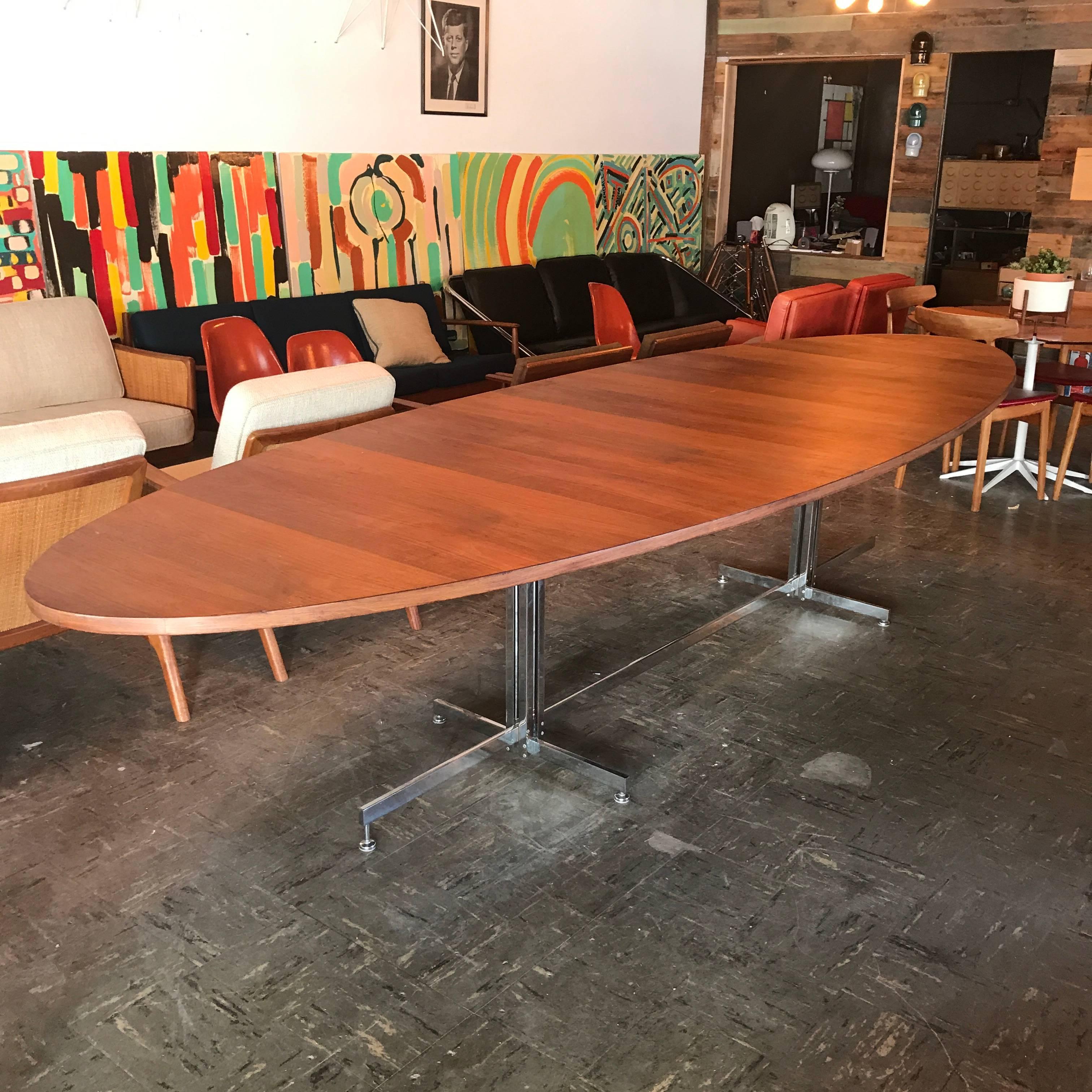 Hugh Acton Walnut Chrome Conference Dining Table In Excellent Condition In Salt Lake City, UT