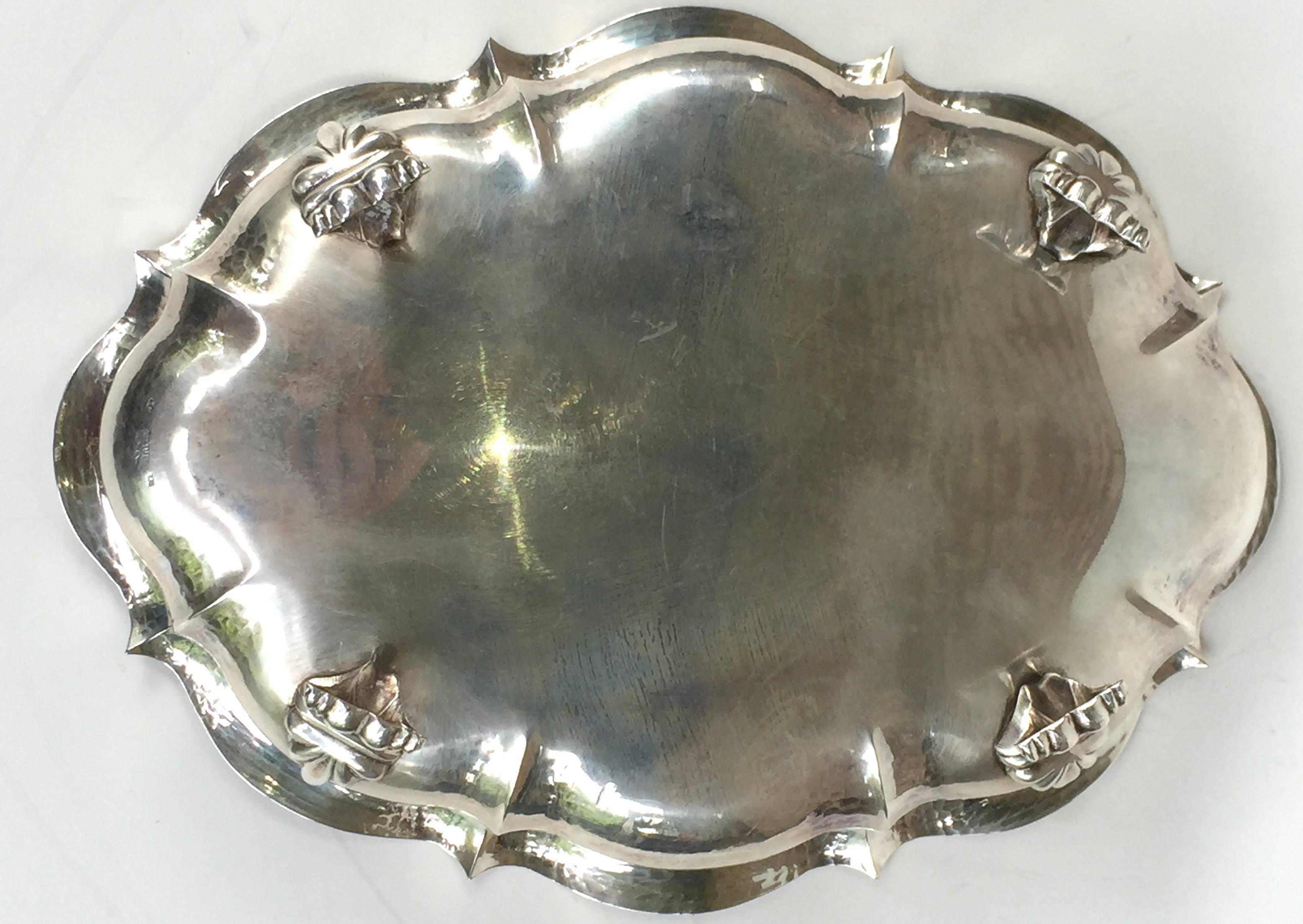 Italian, 800 Silver Hammered Bowl, 20th Century In Excellent Condition In Brooklyn, NY