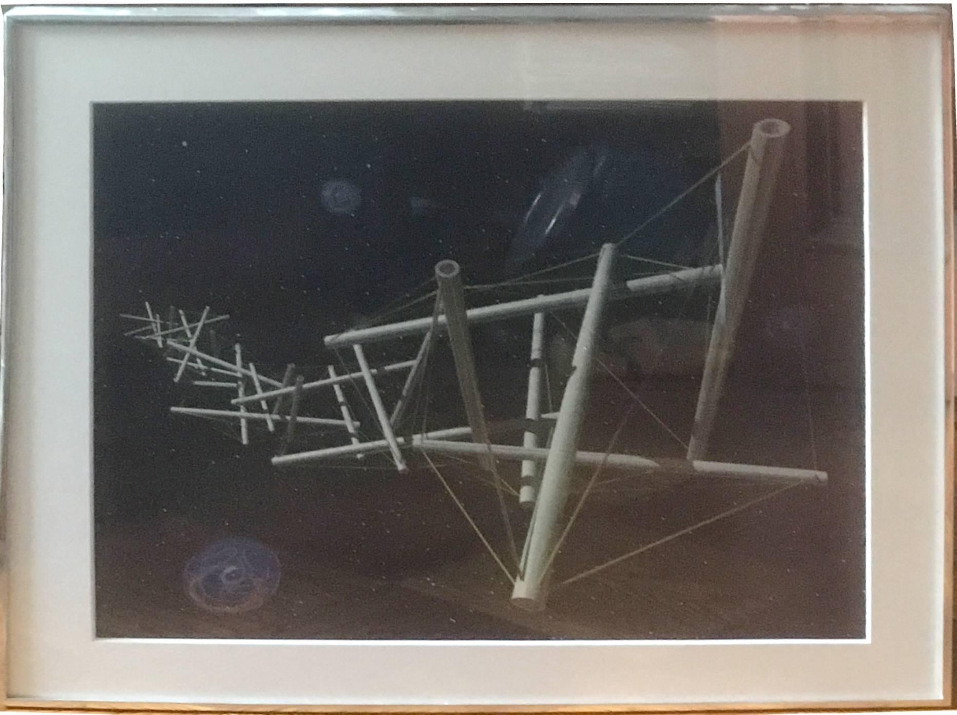 Kenneth Snelson Night Landing 1991-1998 Framed Iris Print

American Kenneth Snelson (1927- 2016) is an artist working in three dimensions with elements that emphasize geometric forms slicing through air. His concrete forms connected by steel wire