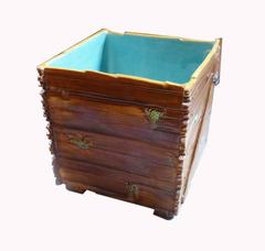 English Aesthetic Movement George Jones Square Majolica Planter