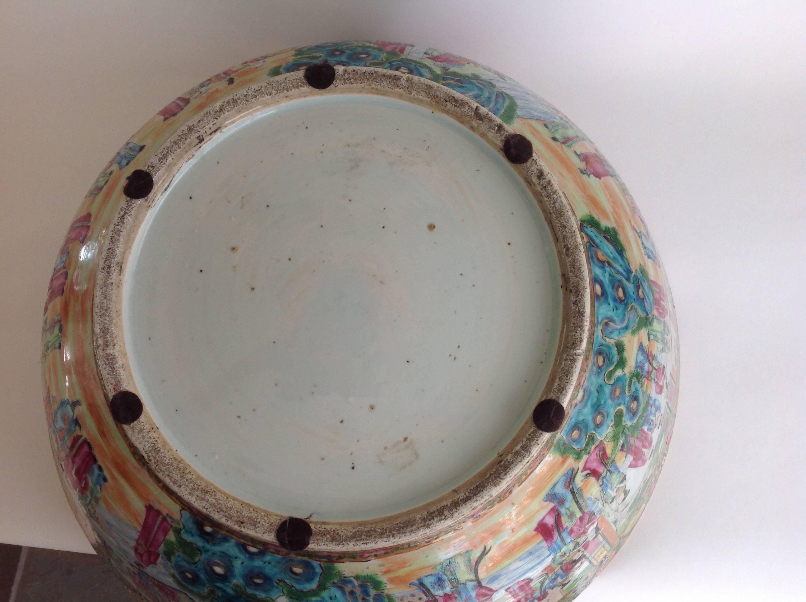 Fine example of a Qing dynasty rose medallion punch bowl, with scenes of 