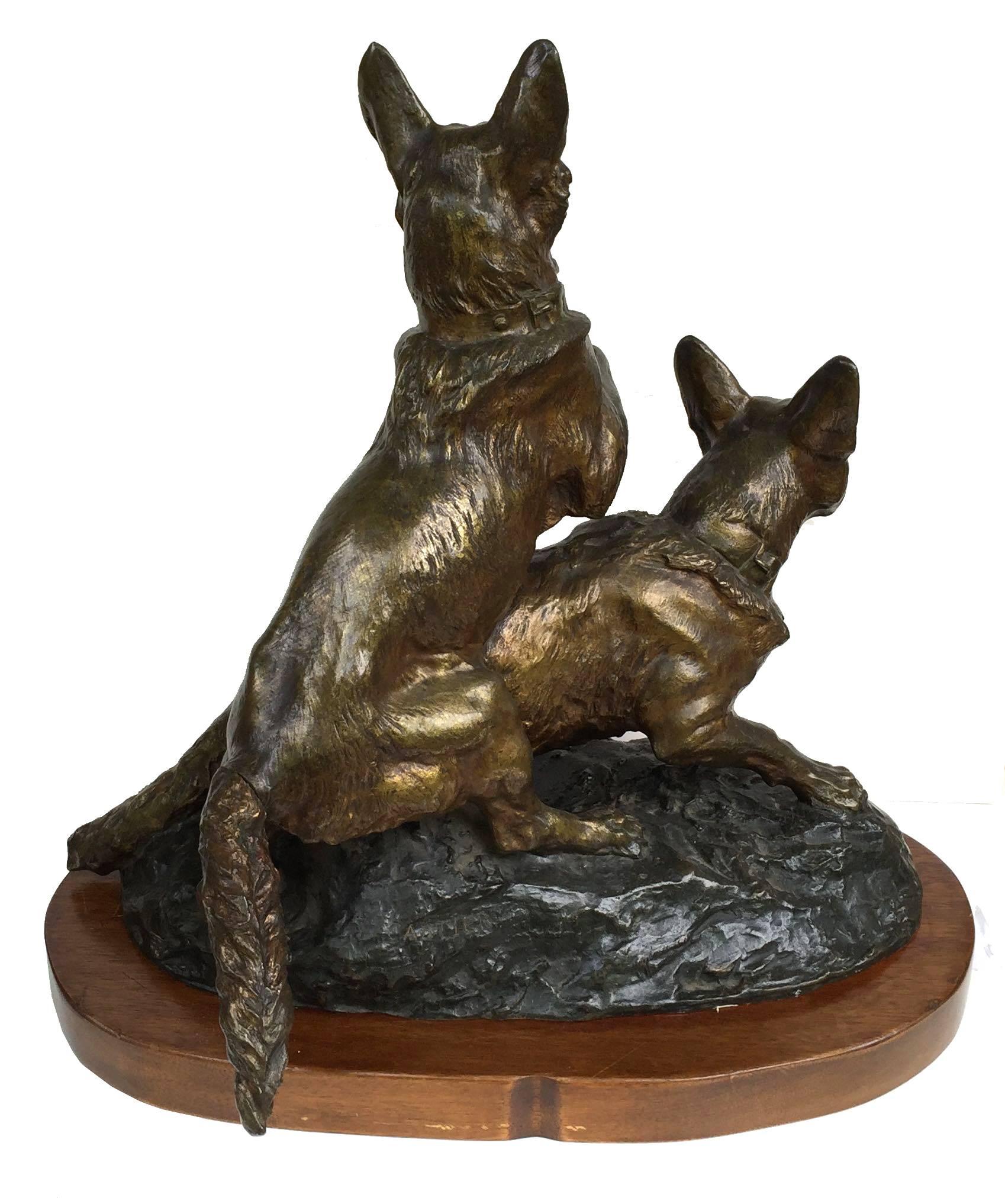French Thomas Francois Cartier Bronze Sculpture of Two Dogs For Sale 1