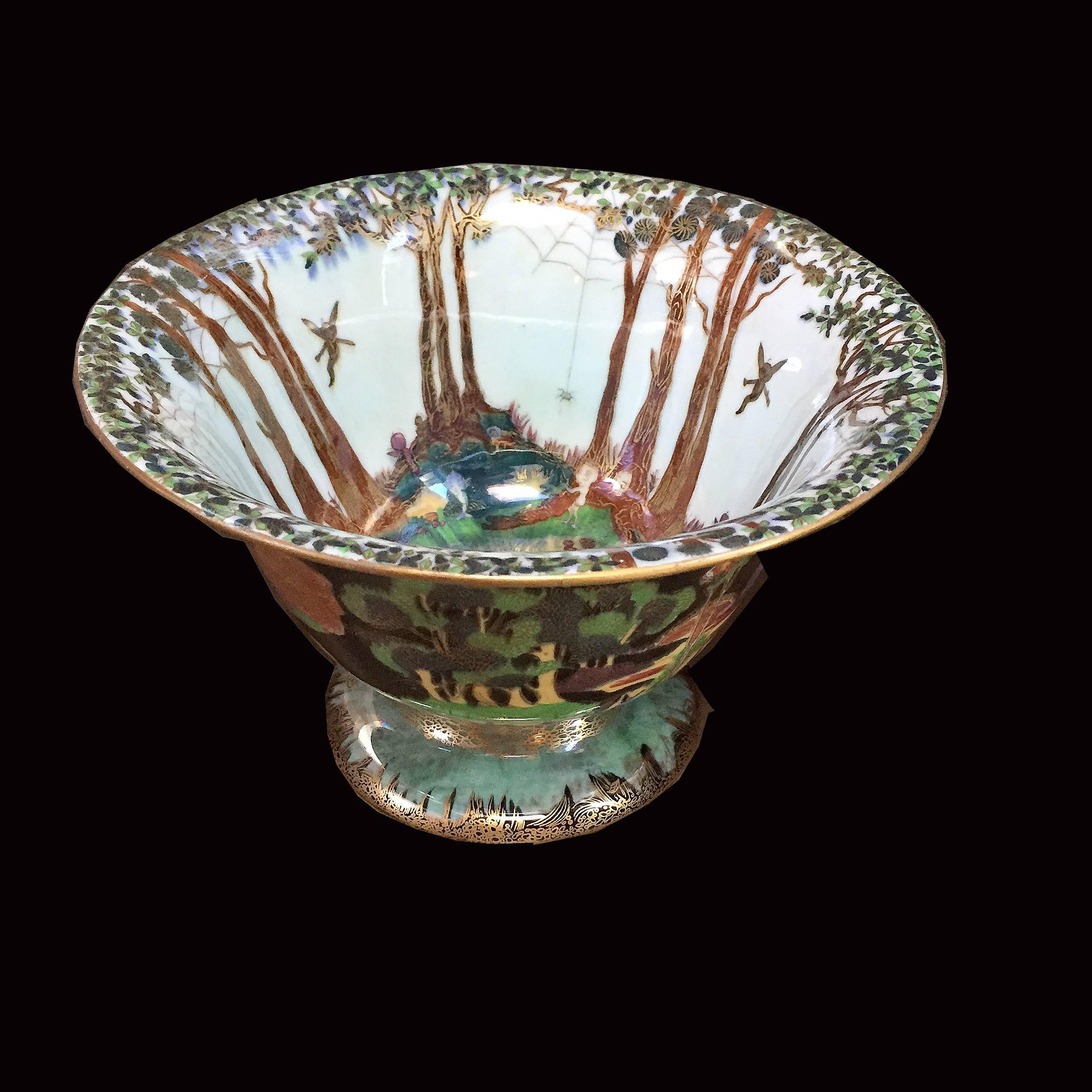 Early 20th Century Wedgwood Art Deco Porcelain Fairyland Lustre Center Bowl For Sale