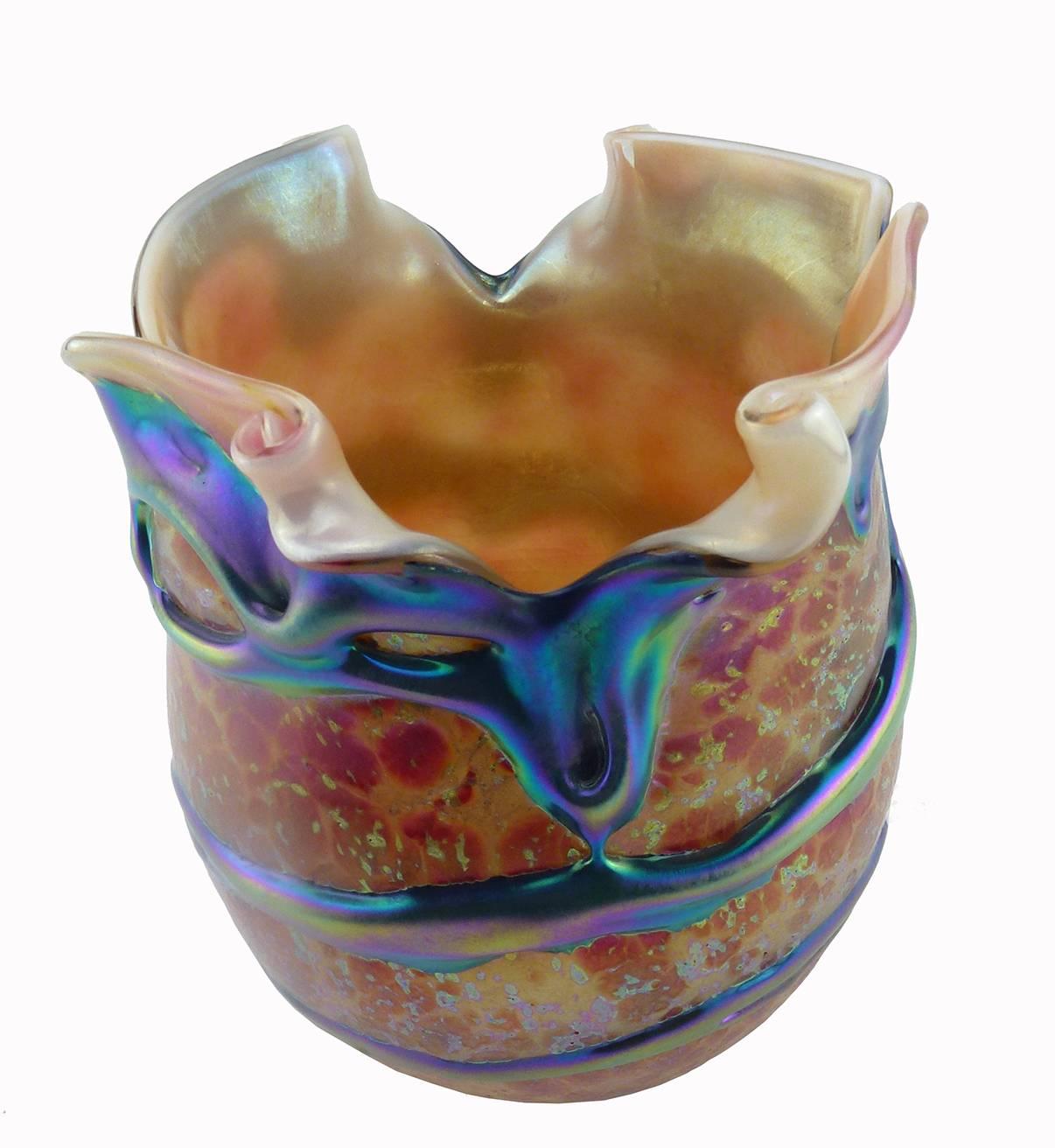 Organic Modern Charles Lotton Studio Art Glass Lava Vase, Dated 2004 For Sale