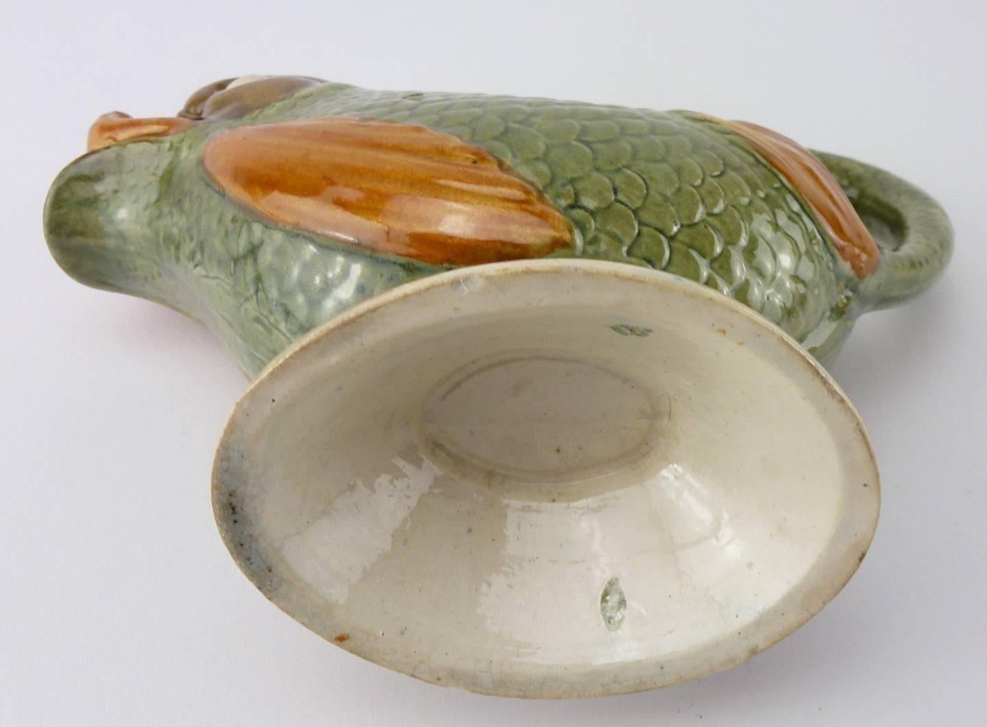 Enameled Matched Pair of English Staffordshire Pearlware Dolphin Cream Jugs, circa 1800 For Sale
