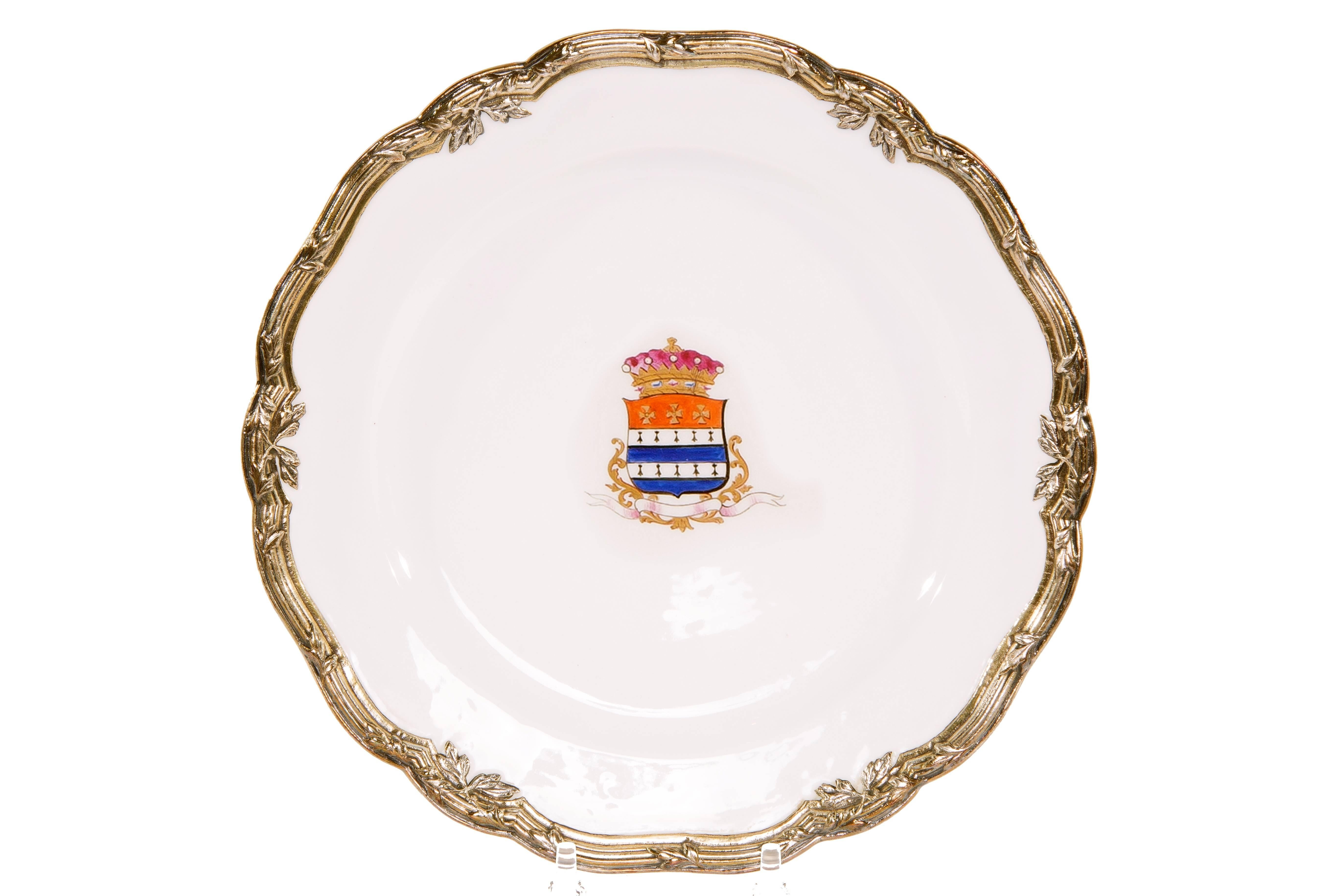 Louis XVI Fine Set of Eleven Sèvres Style Porcelain Heraldic Plates For Sale
