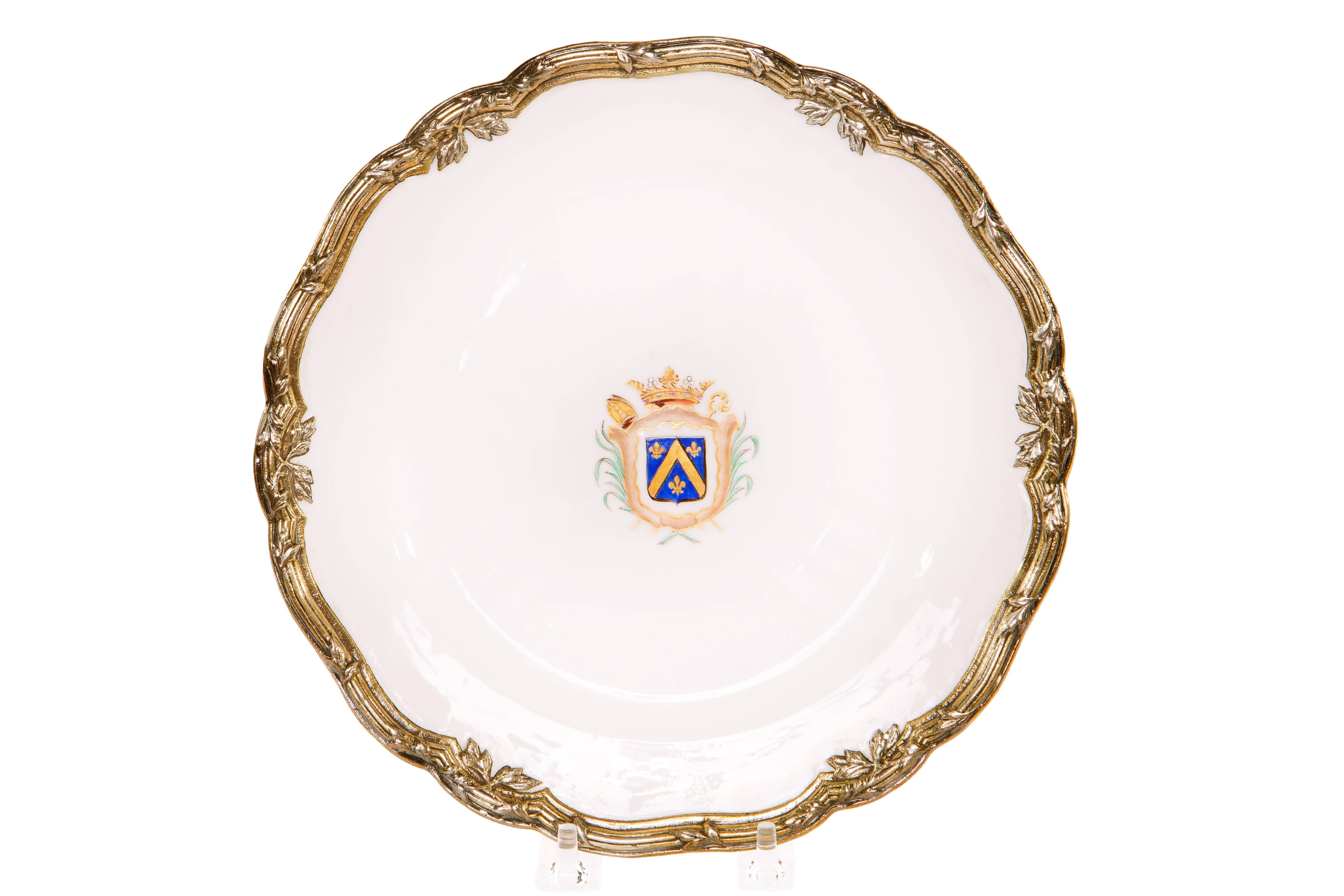 French Fine Set of Eleven Sèvres Style Porcelain Heraldic Plates For Sale