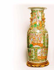 Pair of Chinese Rose Medallion Palace Vases