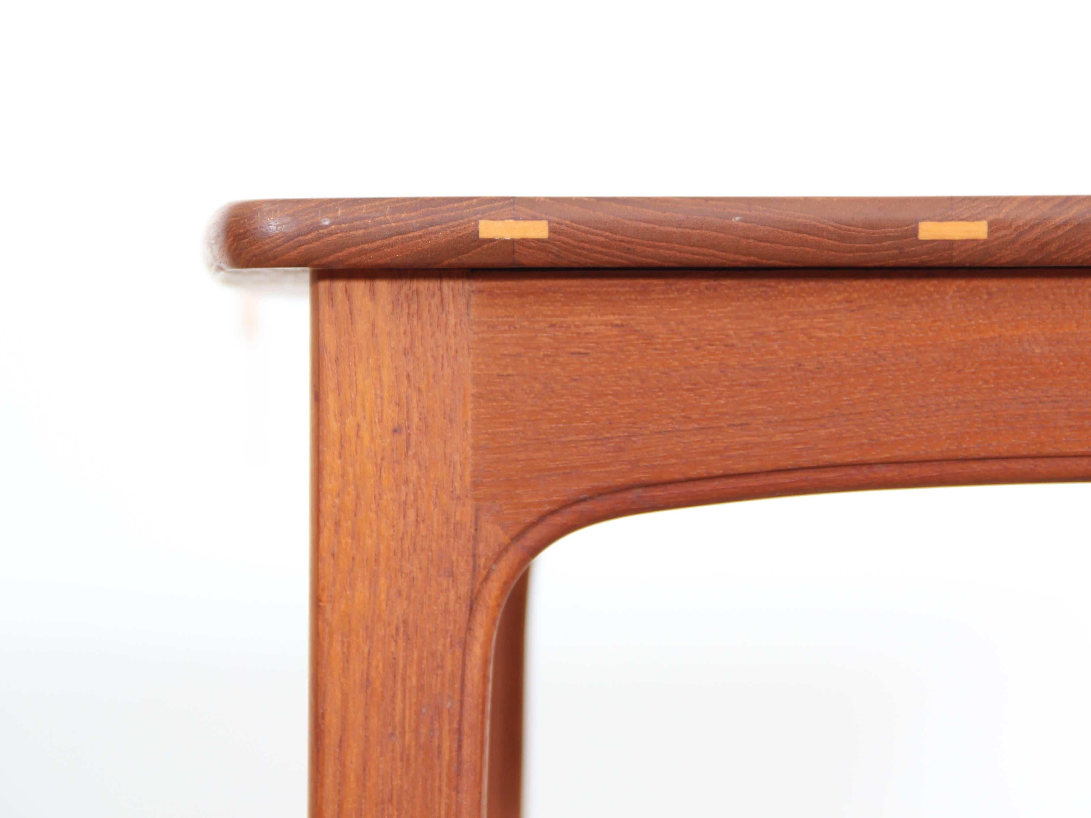 Mid-Century Modern Side Table in Solid Teak by Yngvar Sandström Sweden For Sale 3