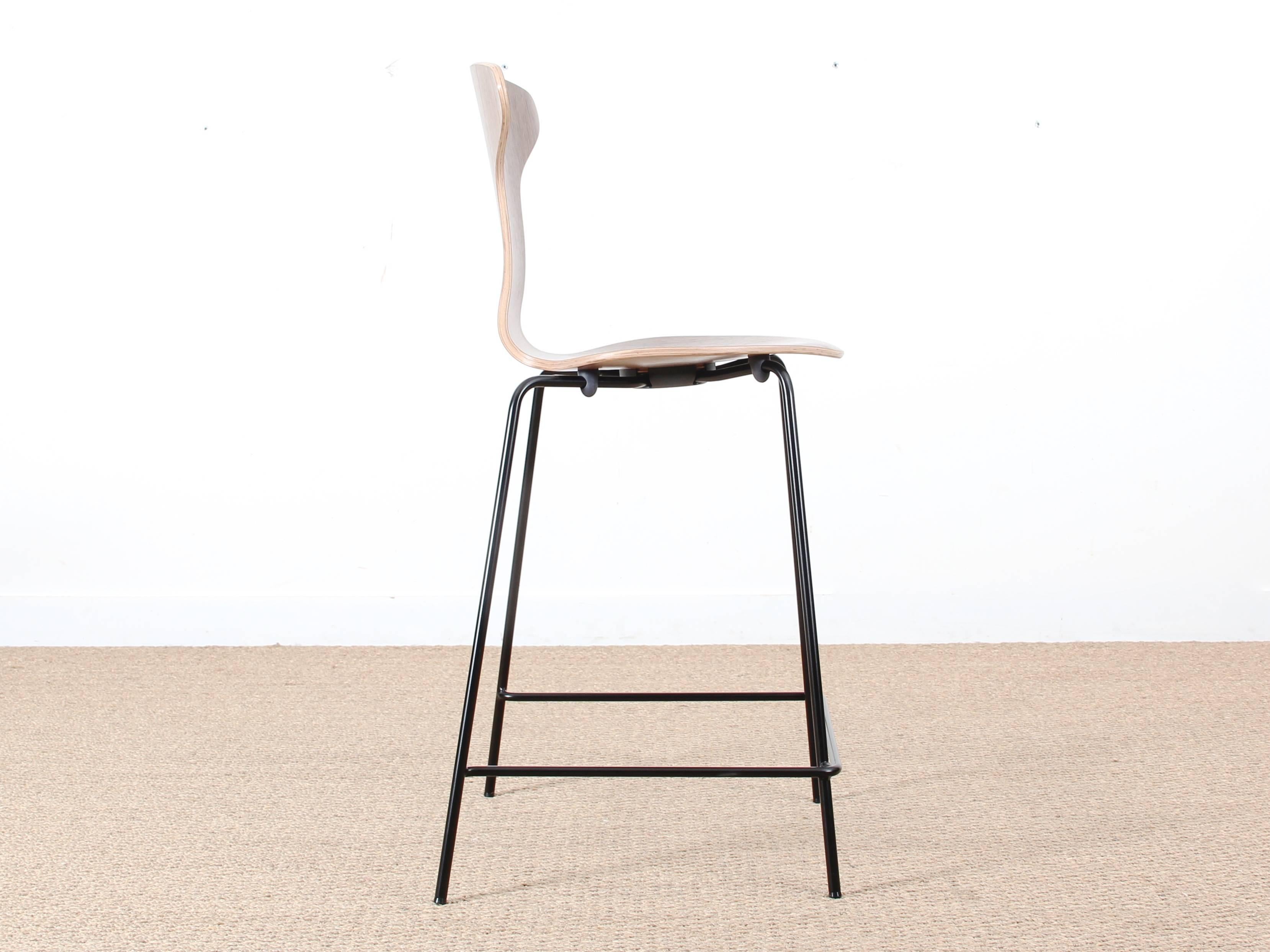 Danois Tabouret de bar scandinave moderne du milieu du siècle dernier modèle Munkegaard d'Arne Jacobsen, Nouveau en vente