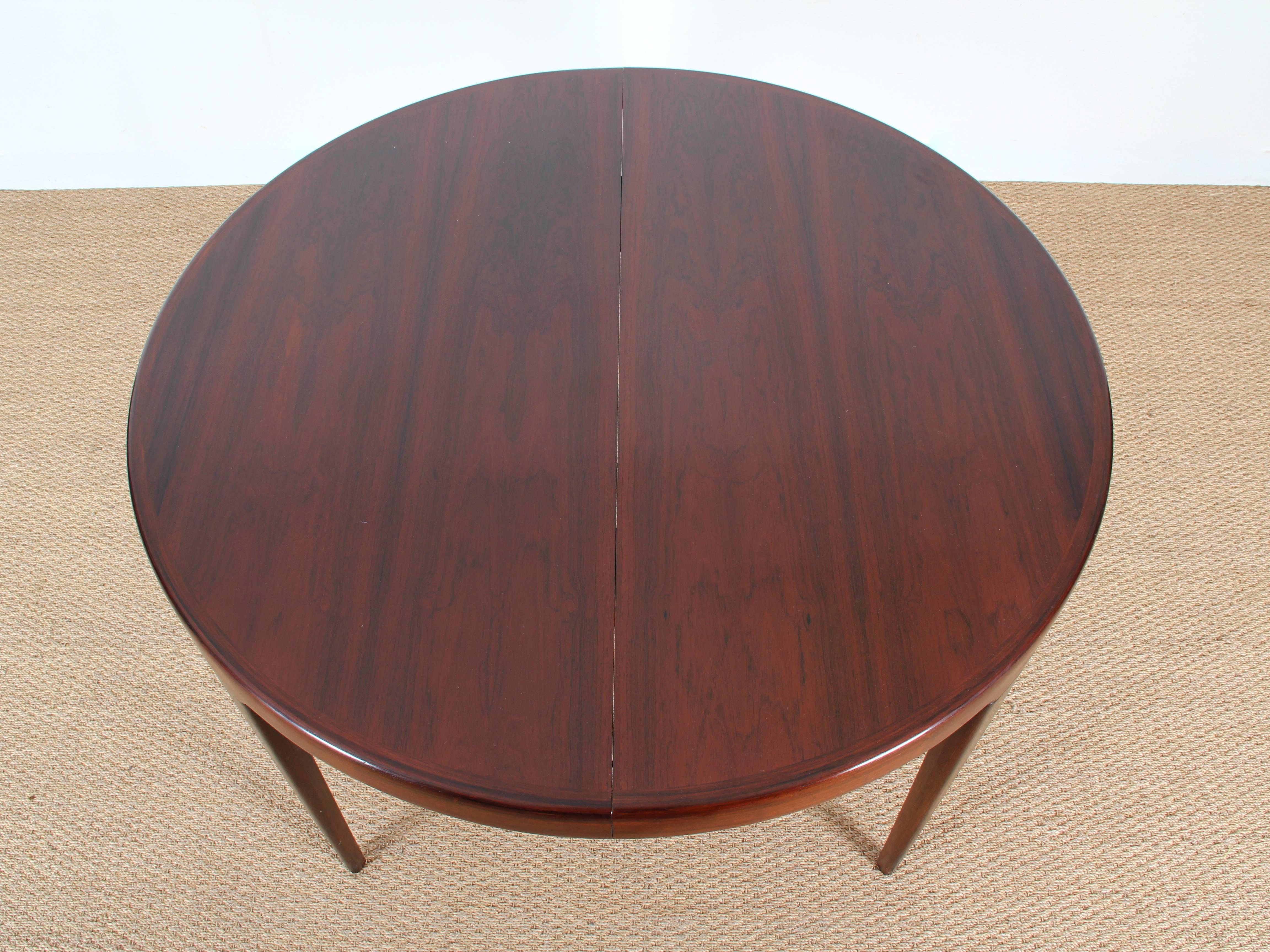rosewood round dining table