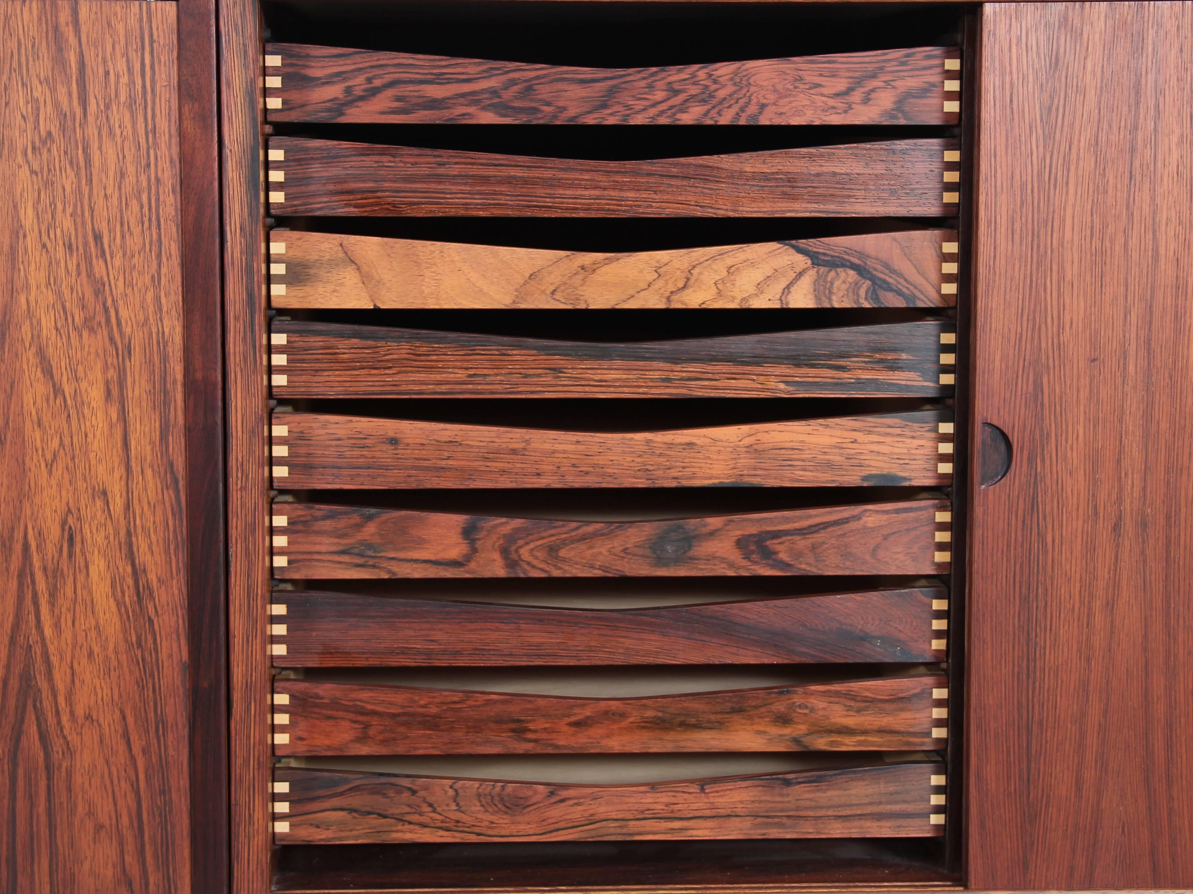 Mid-Century Modern Scandinavian Wall System Cado in Rio Rosewood 4