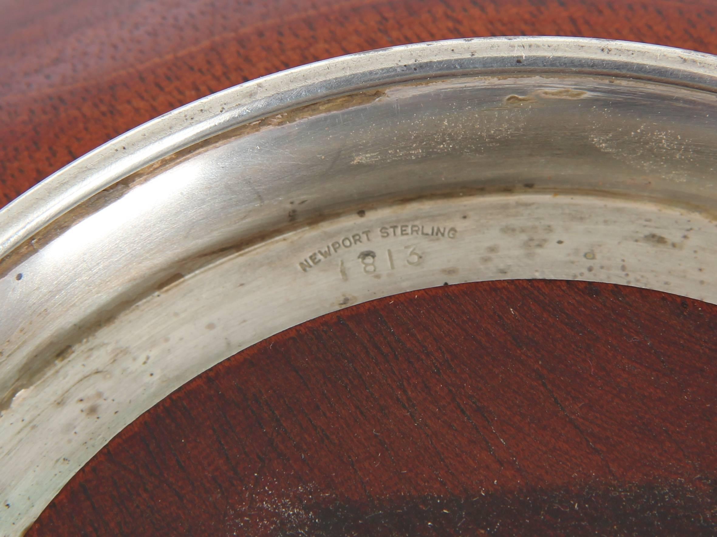 Bol danese di metà secolo in teak con base in argento In condizioni ottime in vendita a Courbevoie, FR