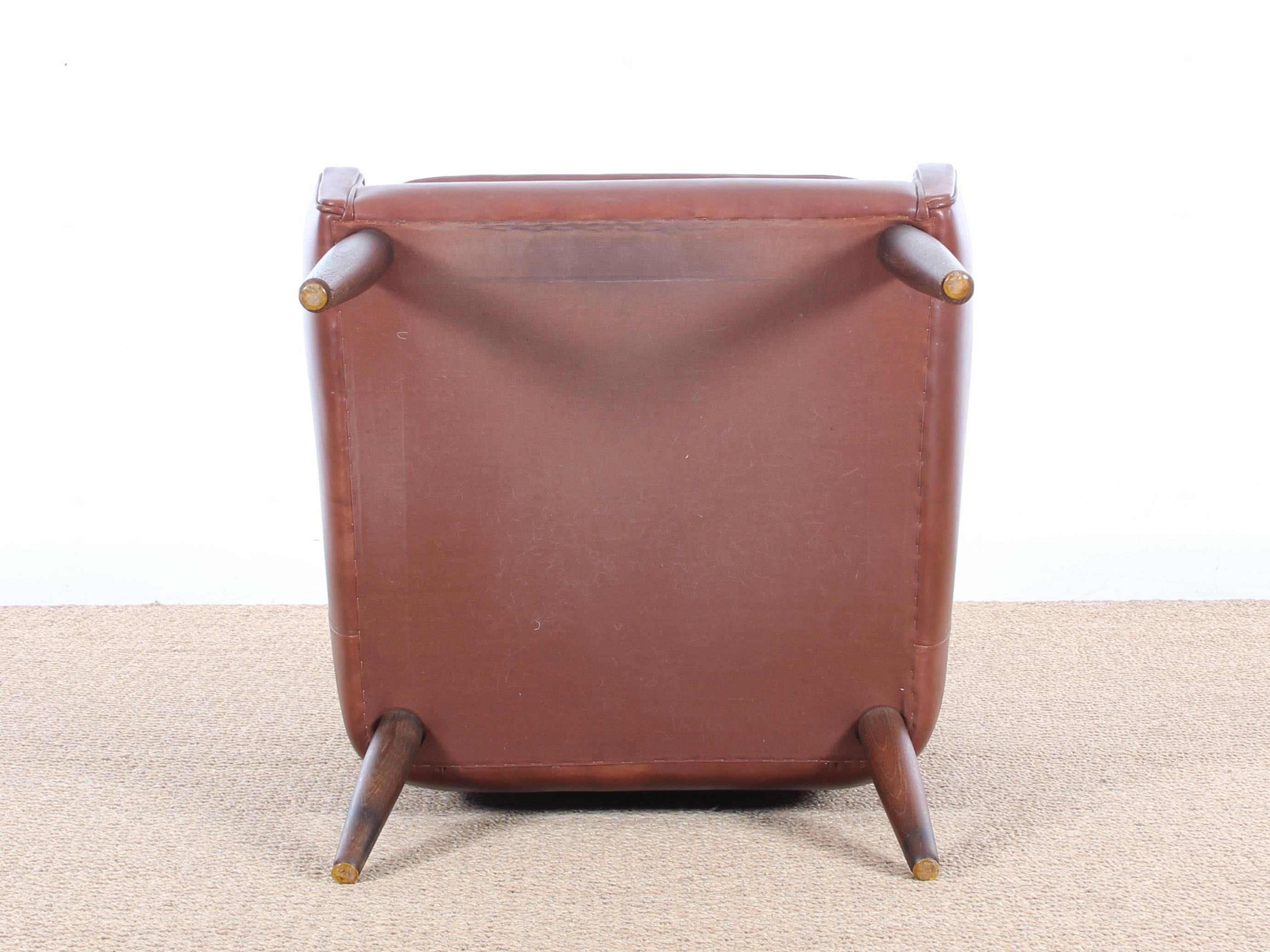 Mid-20th Century Mid-Century  modern scandinavian lounge chair in cognac leather