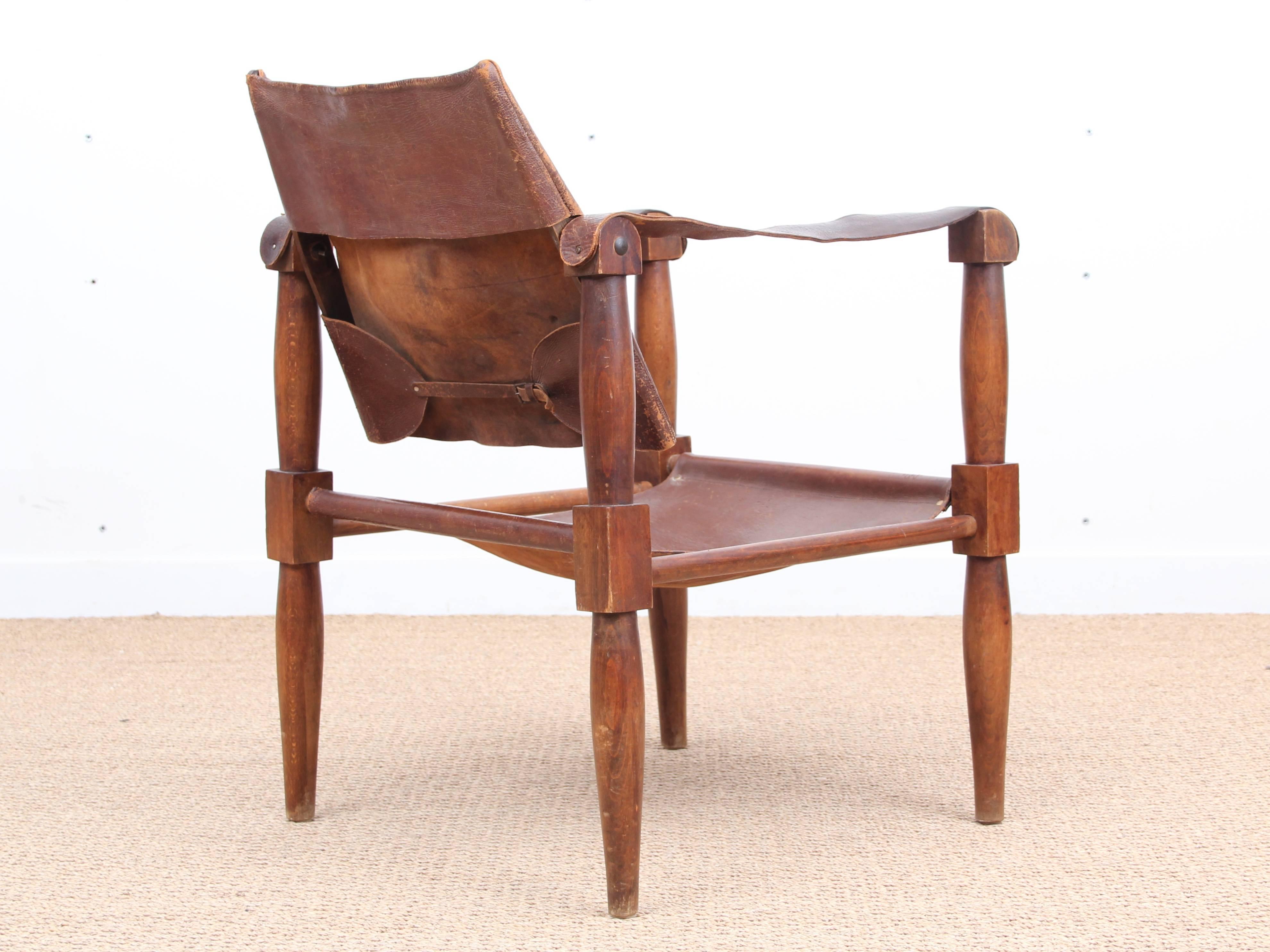 Danish Pair of Safari Chairs For Sale